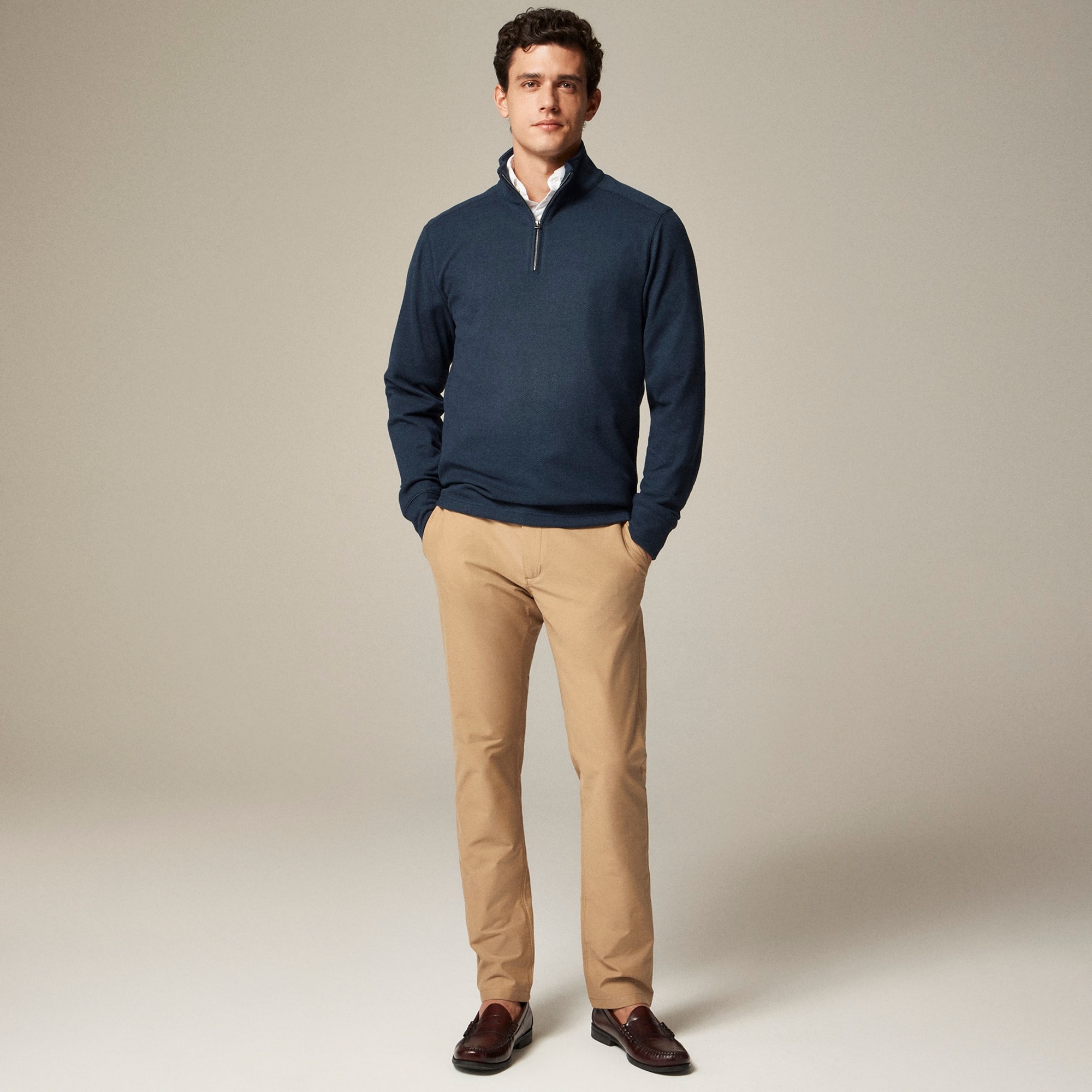 484 Slim-fit tech pant