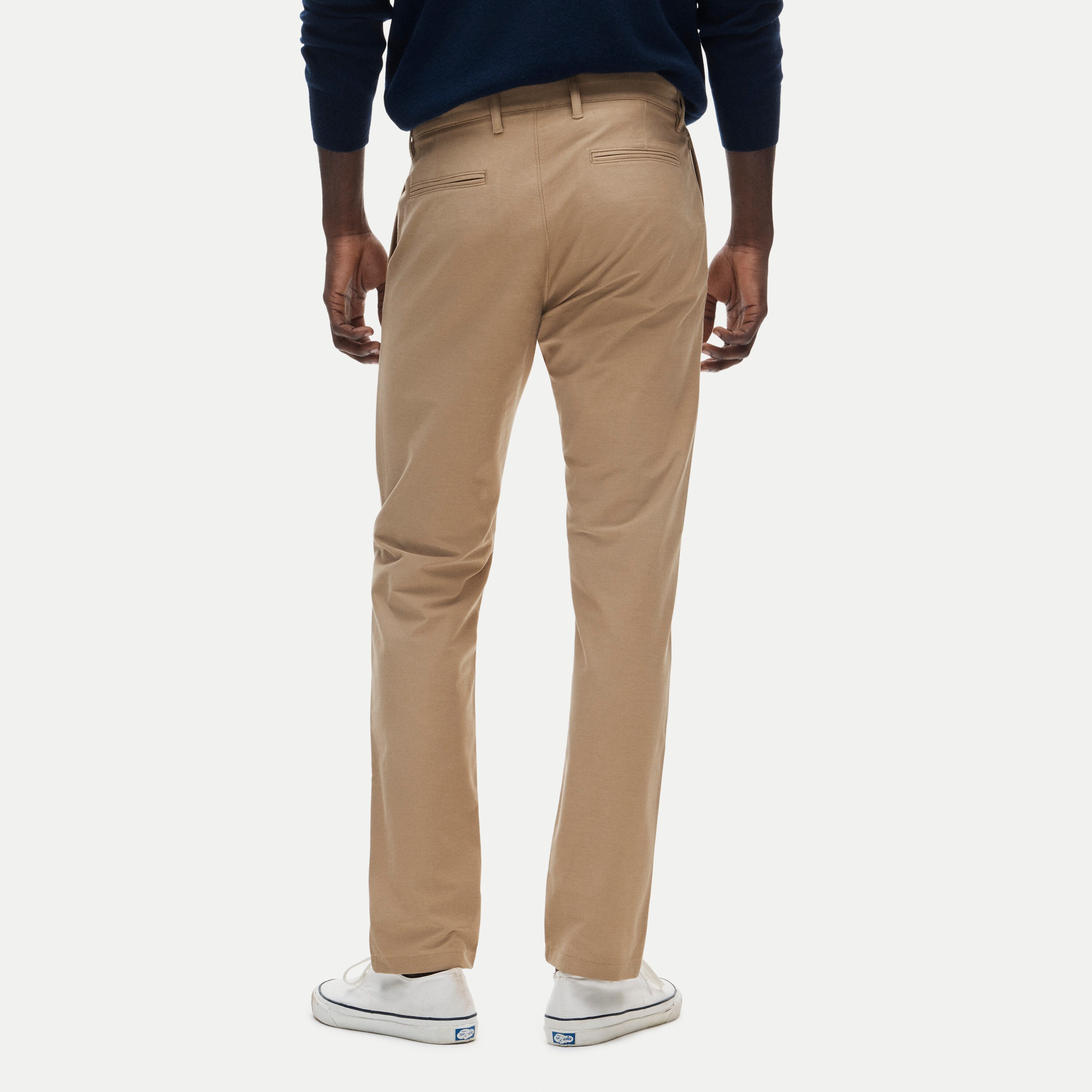484 Slim-fit tech pant
