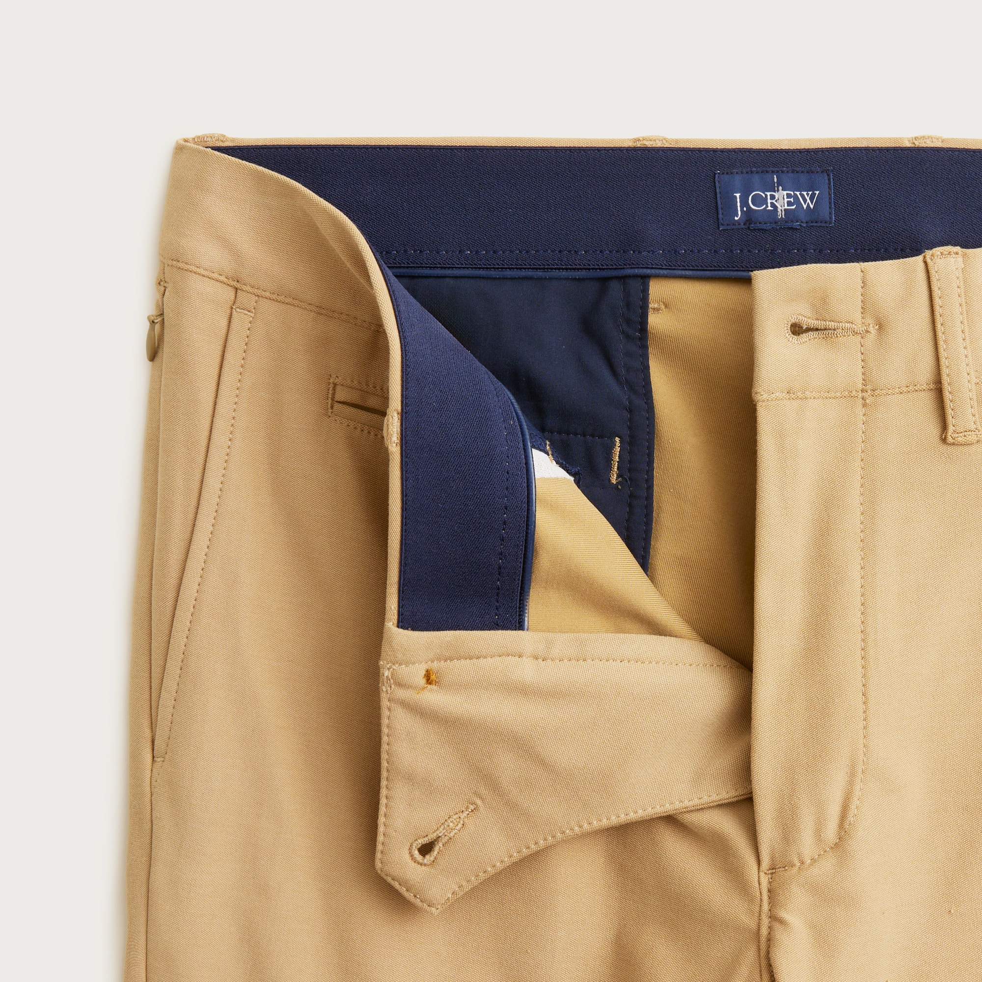 484 Slim-fit tech pant