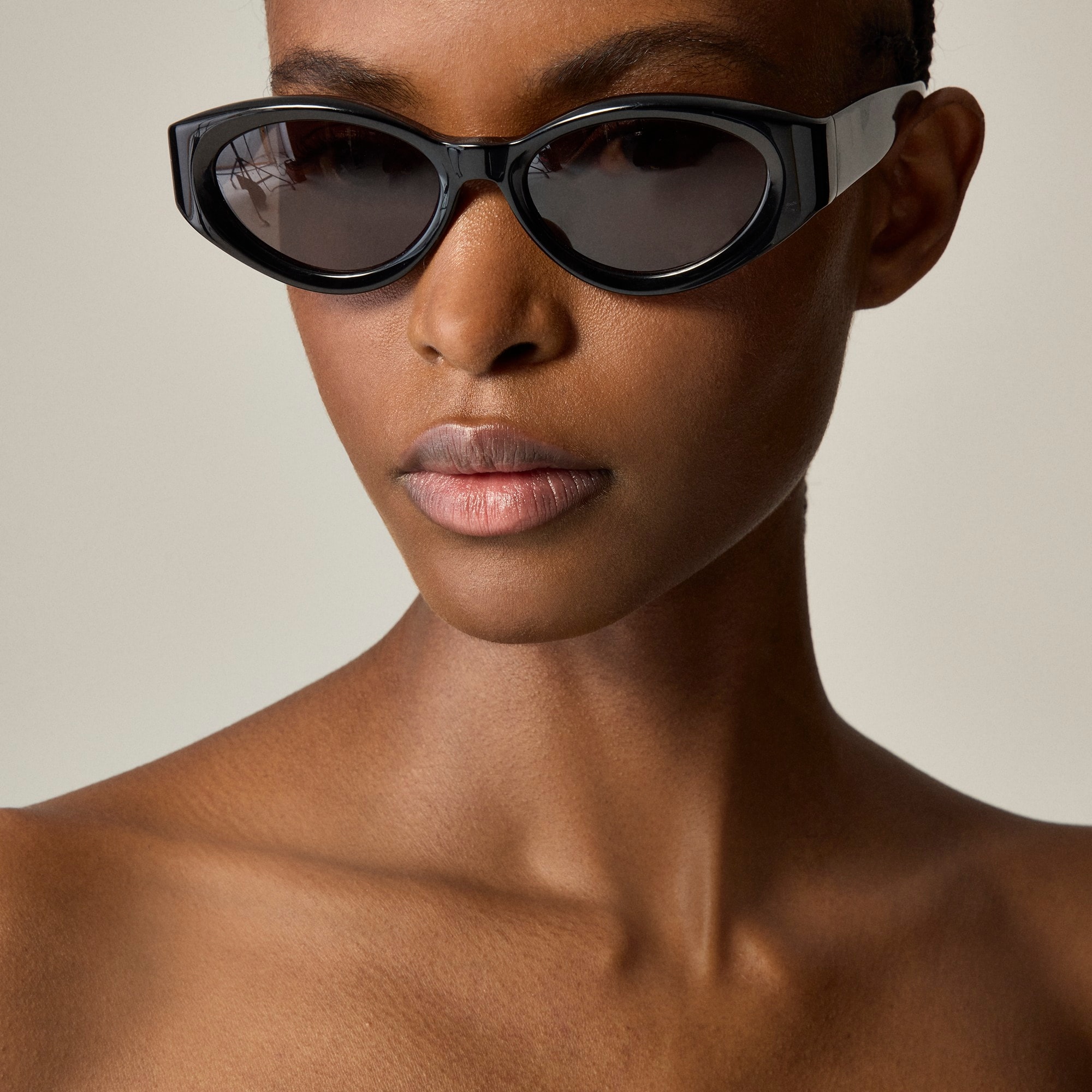 womens Beveled oval sunglasses