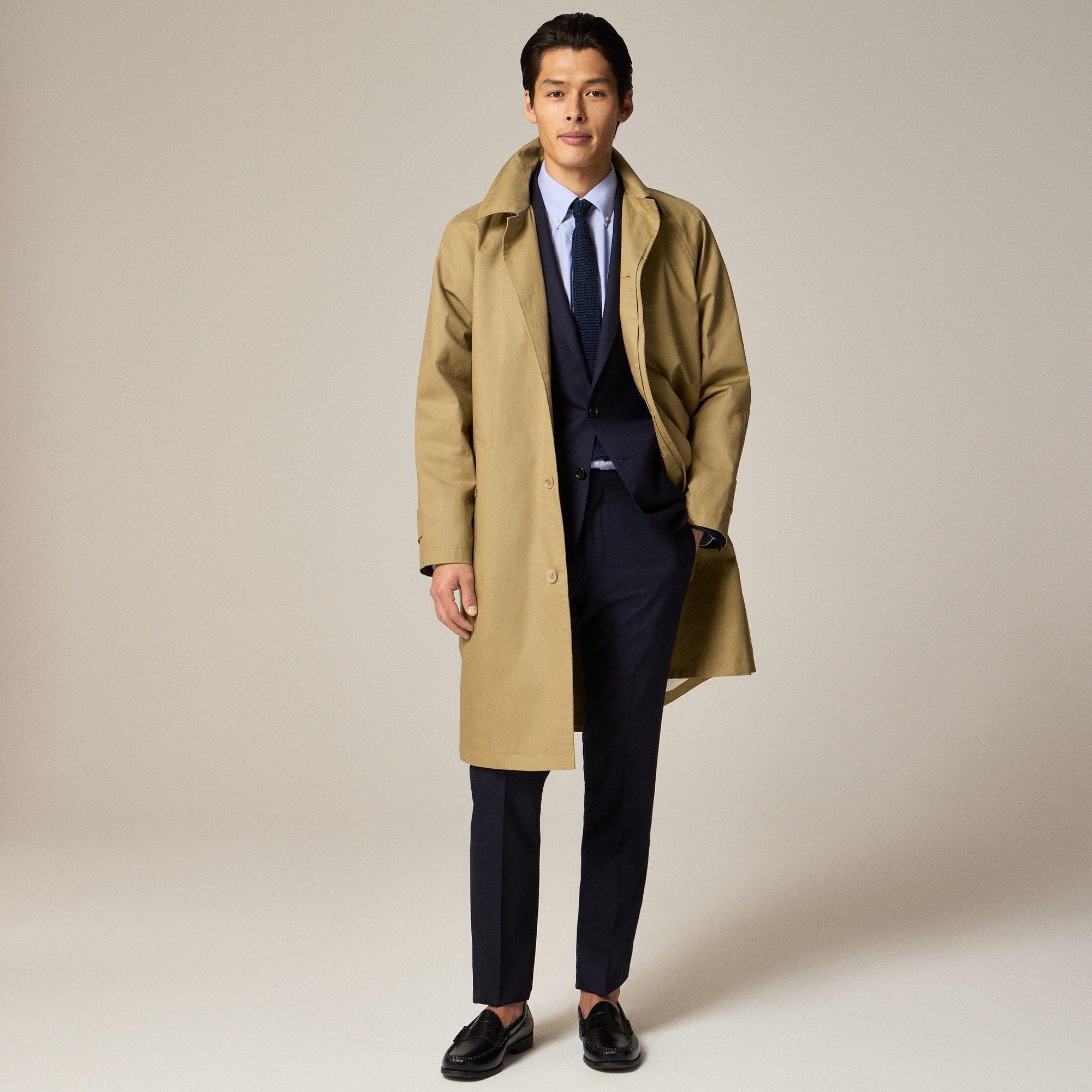 mens Rivington trench coat in water-resistant cotton