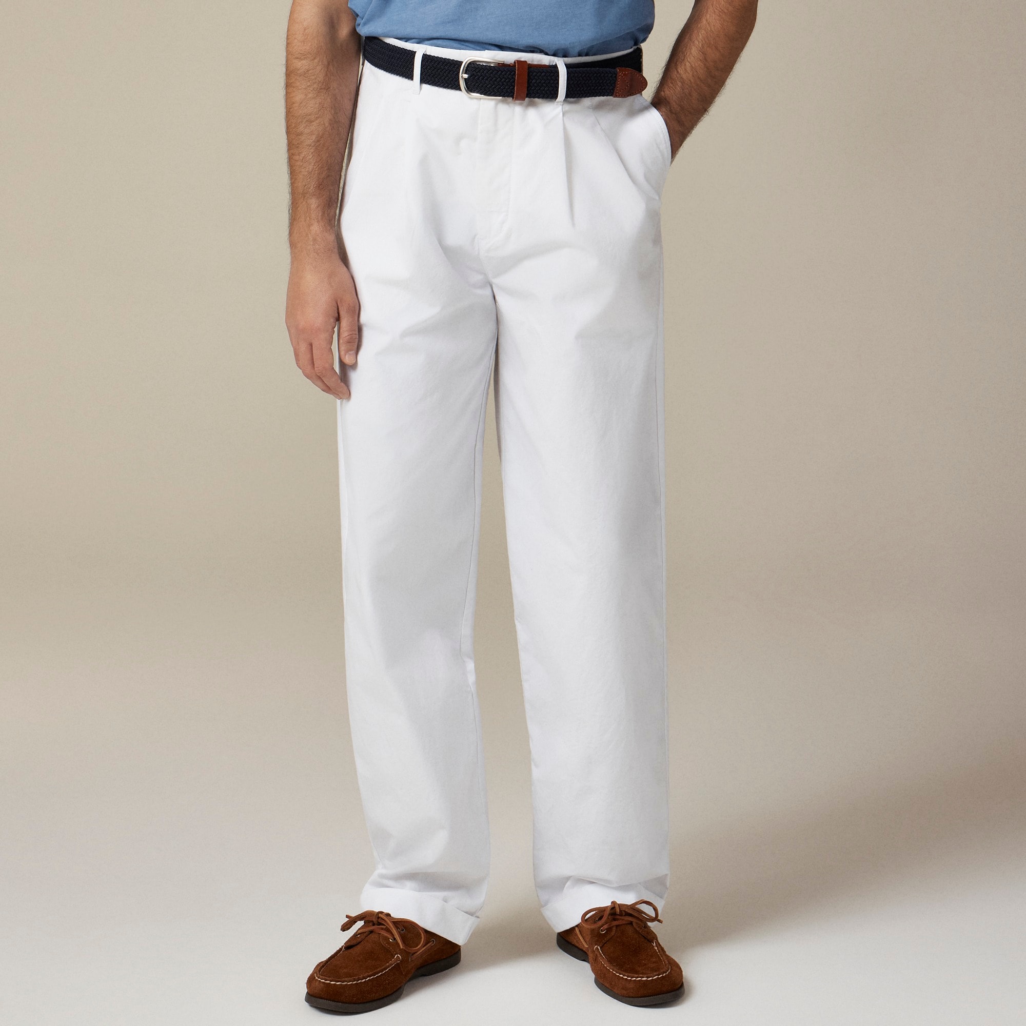 mens Relaxed-fit double-pleated cotton poplin chino pant