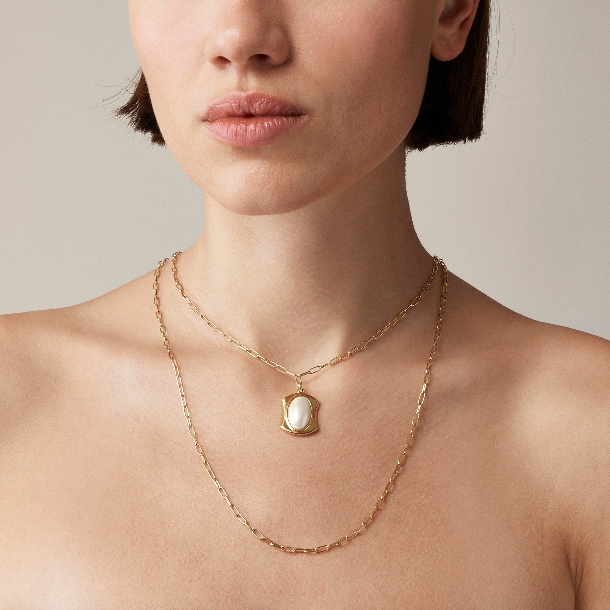 womens Layered pearl pendant necklace