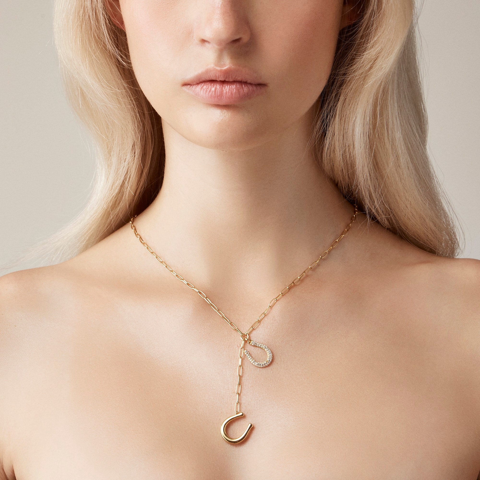 womens Horseshoe lariat necklace