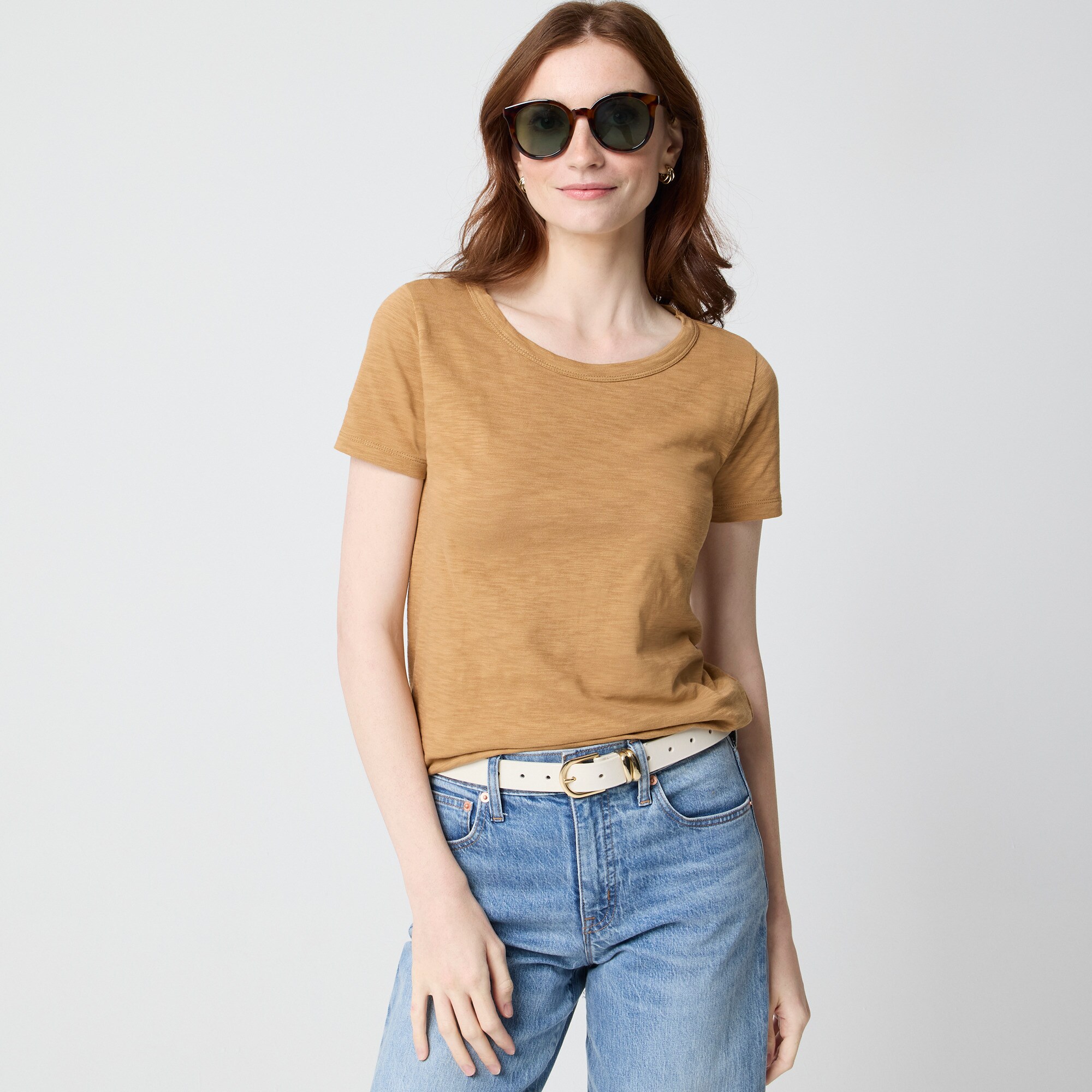 Short-sleeve girlfriend crewneck tee