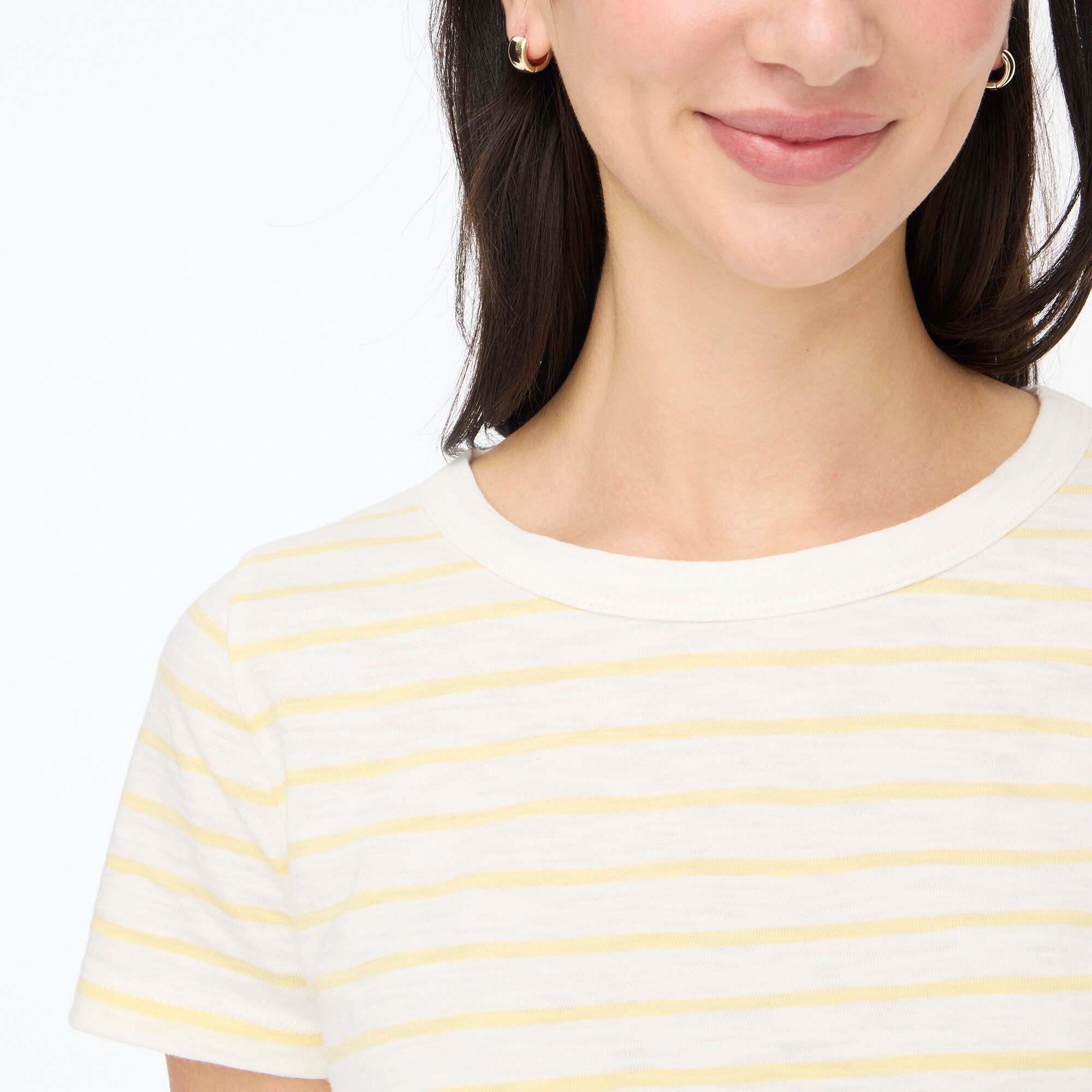Short-sleeve girlfriend crewneck tee