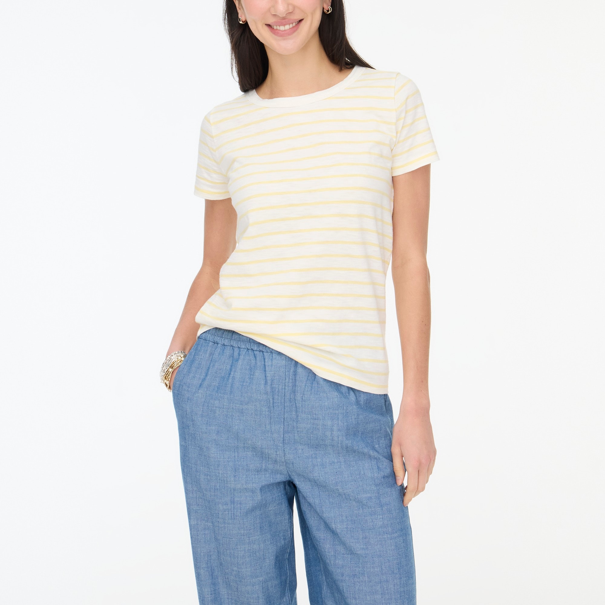 Short-sleeve girlfriend crewneck tee