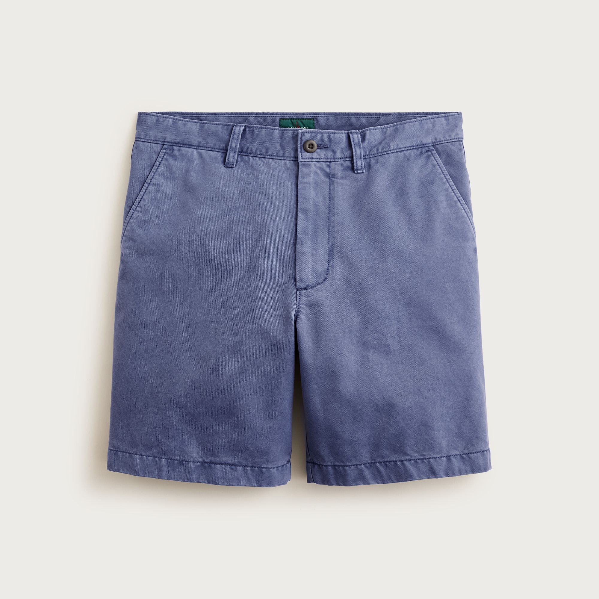 8" Classic chino short