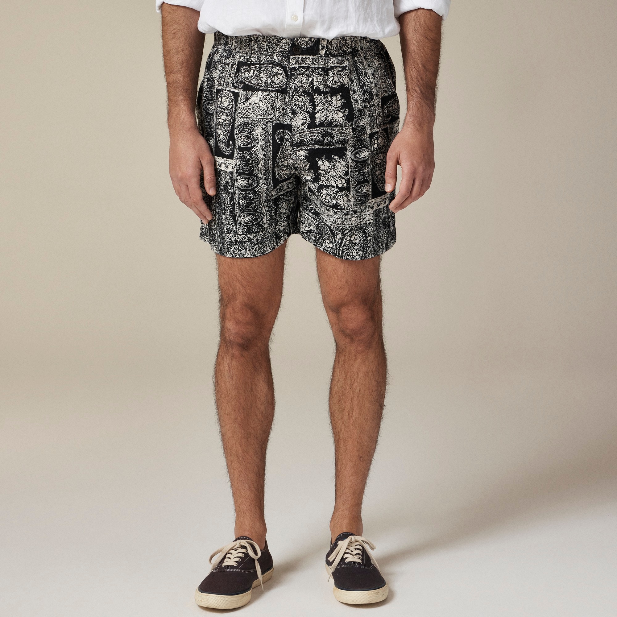 5.5'' Pier Linen Short In Batik Print For Men | J.Crew