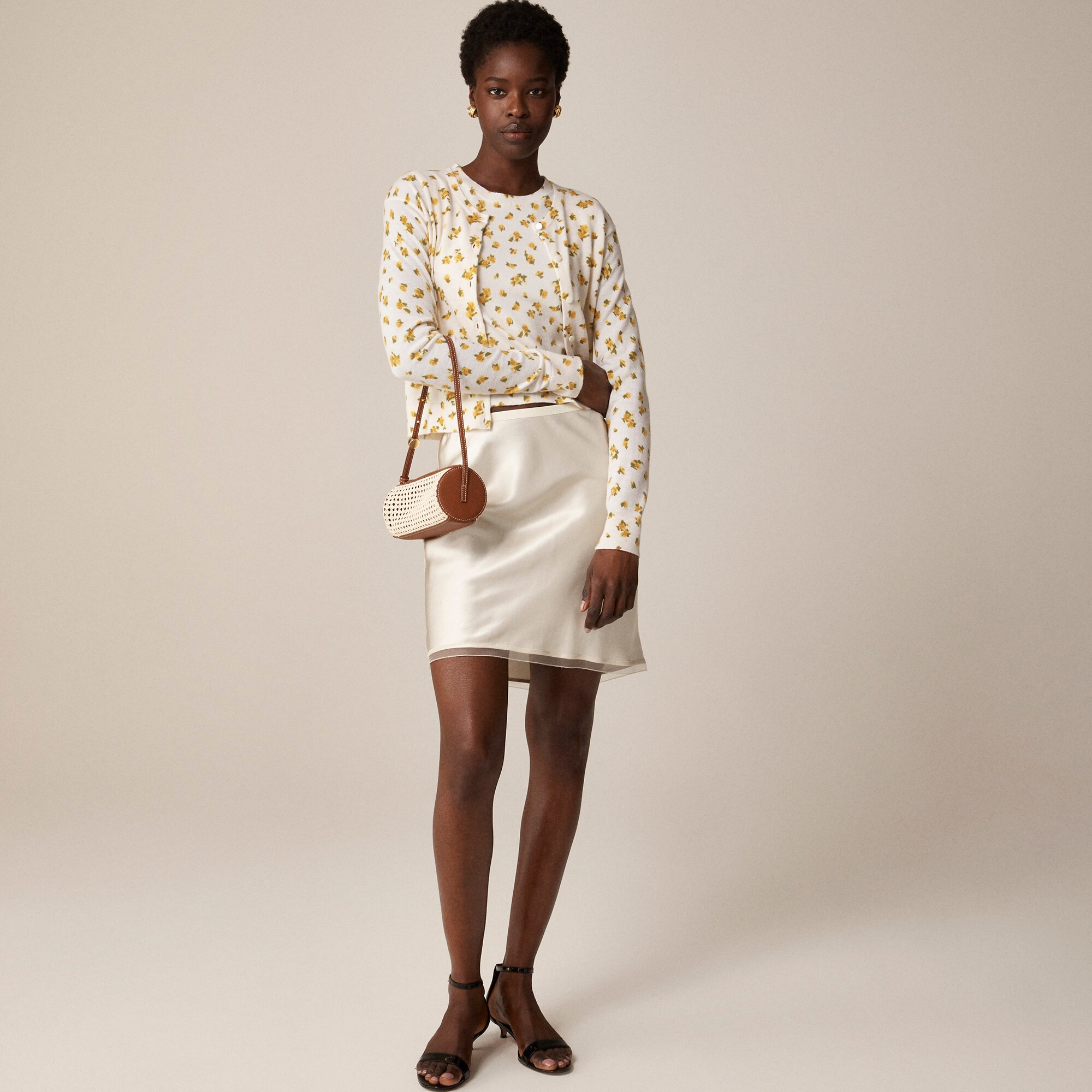 Featherweight cashmere cardigan in budding rose print - image 3