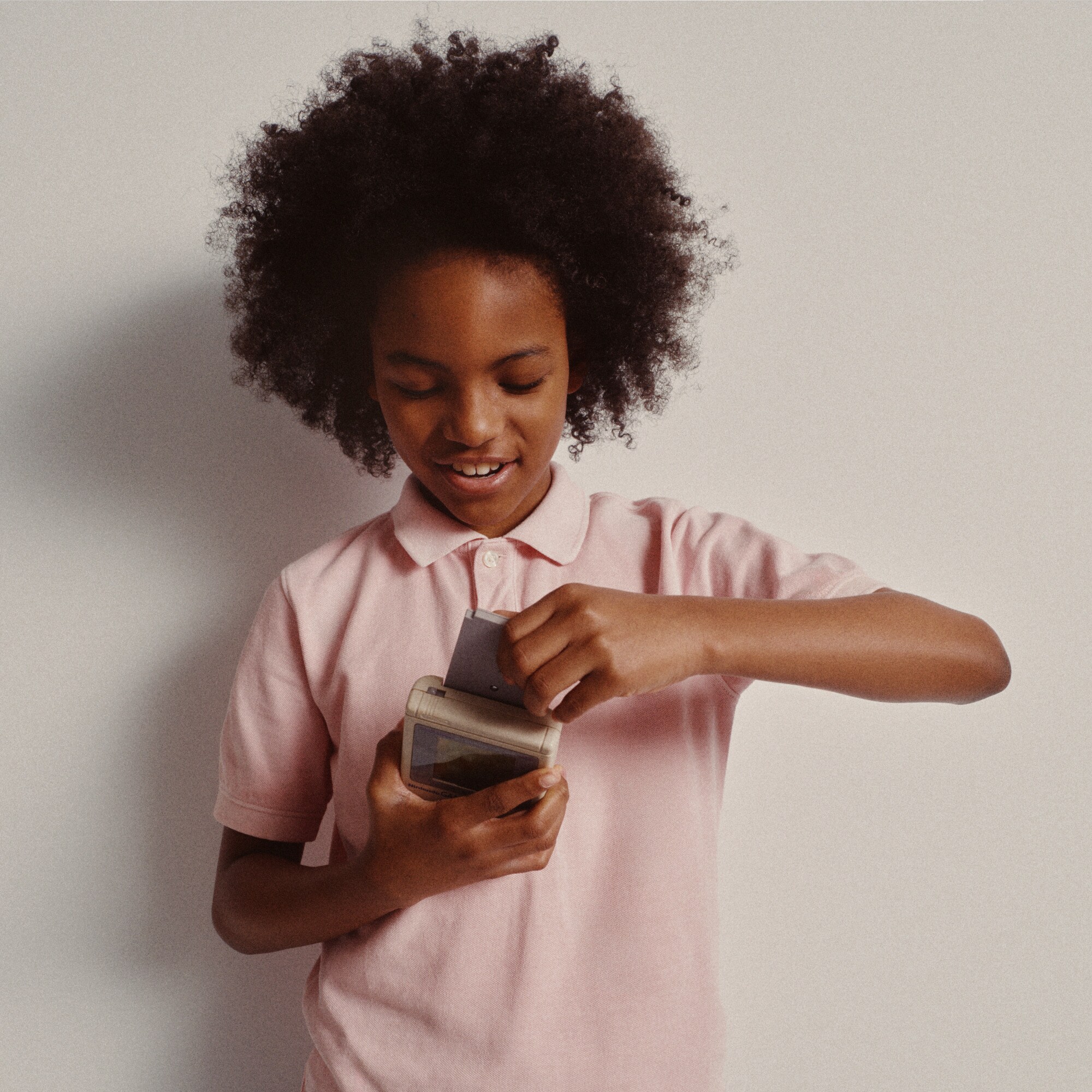 Kids' washed piqué polo shirt