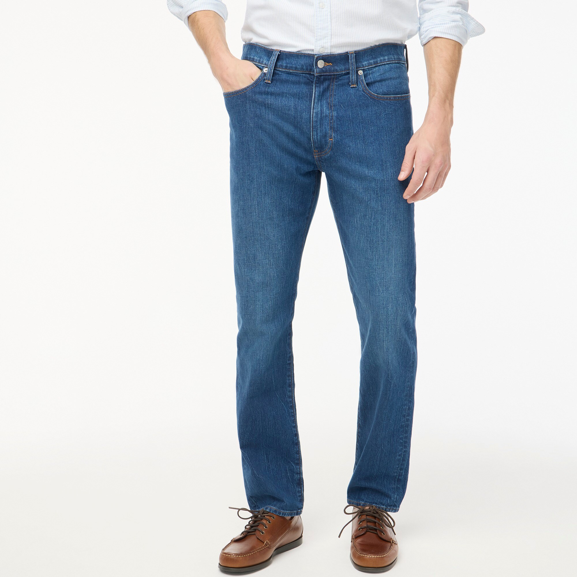Straight-fit jean in vintage stretch