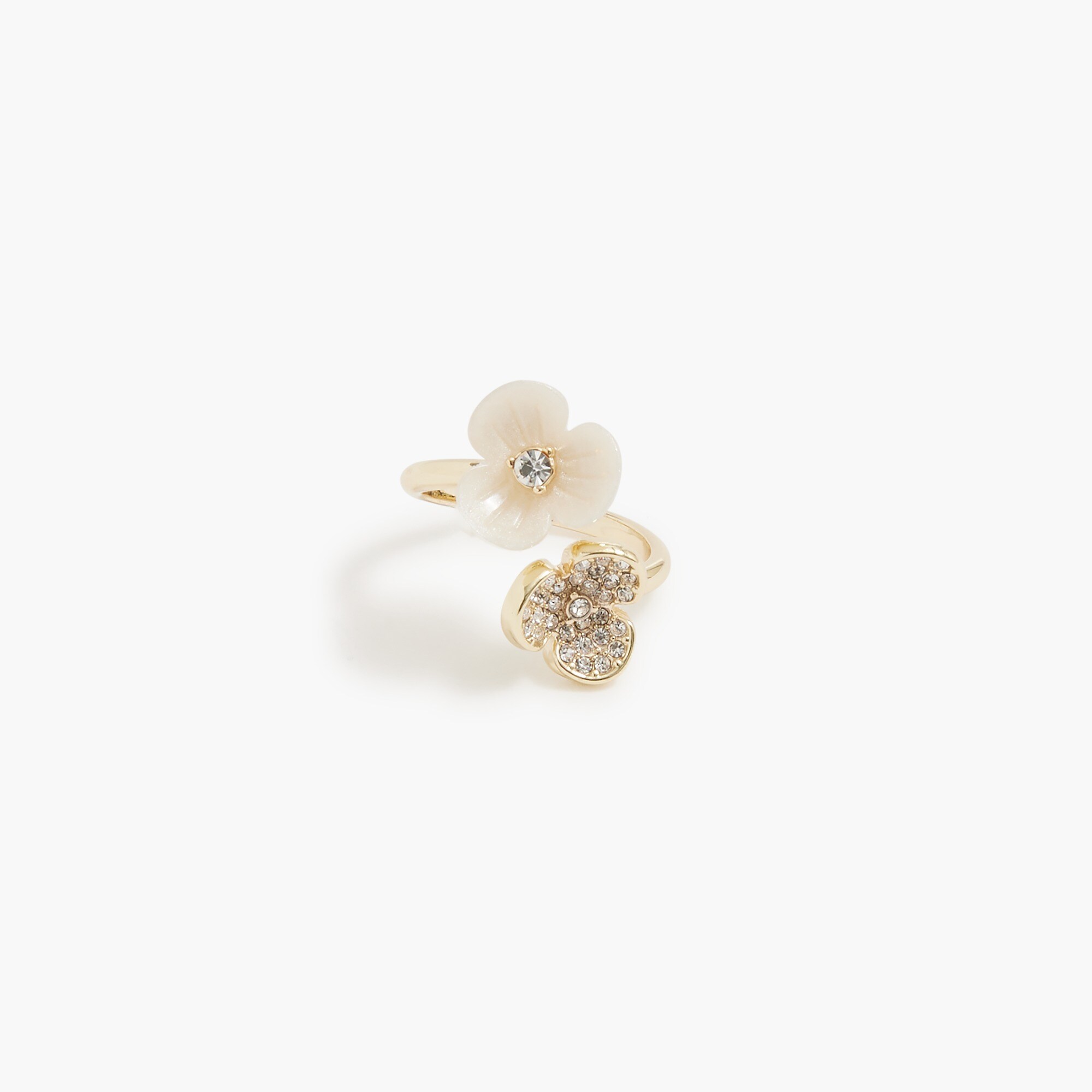Pavé floral ring