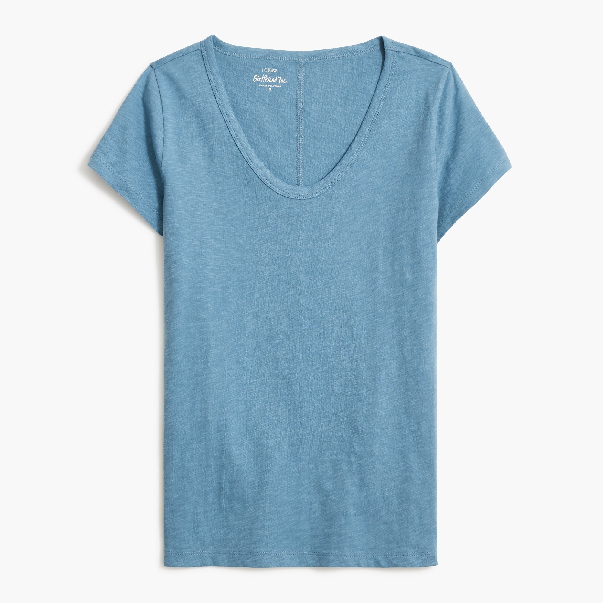Short-sleeve scoopneck girlfriend tee