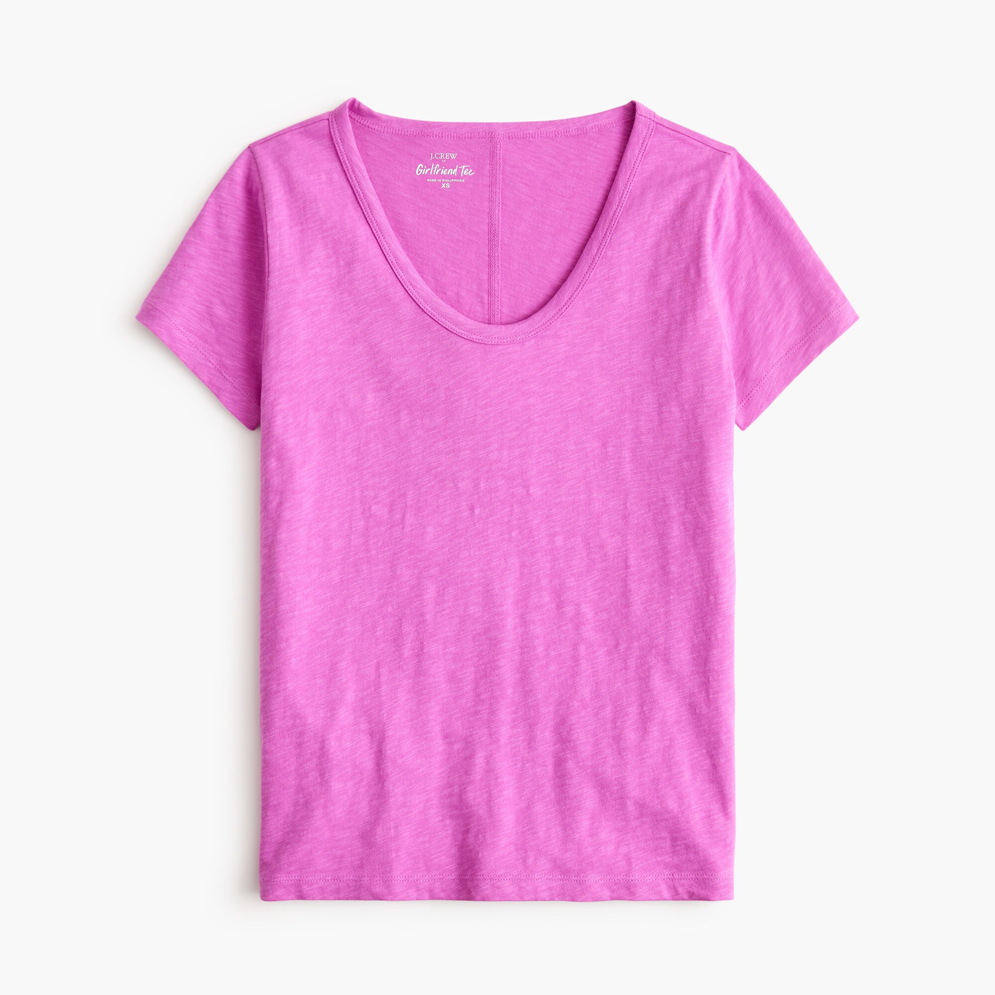 Short-sleeve scoopneck girlfriend tee