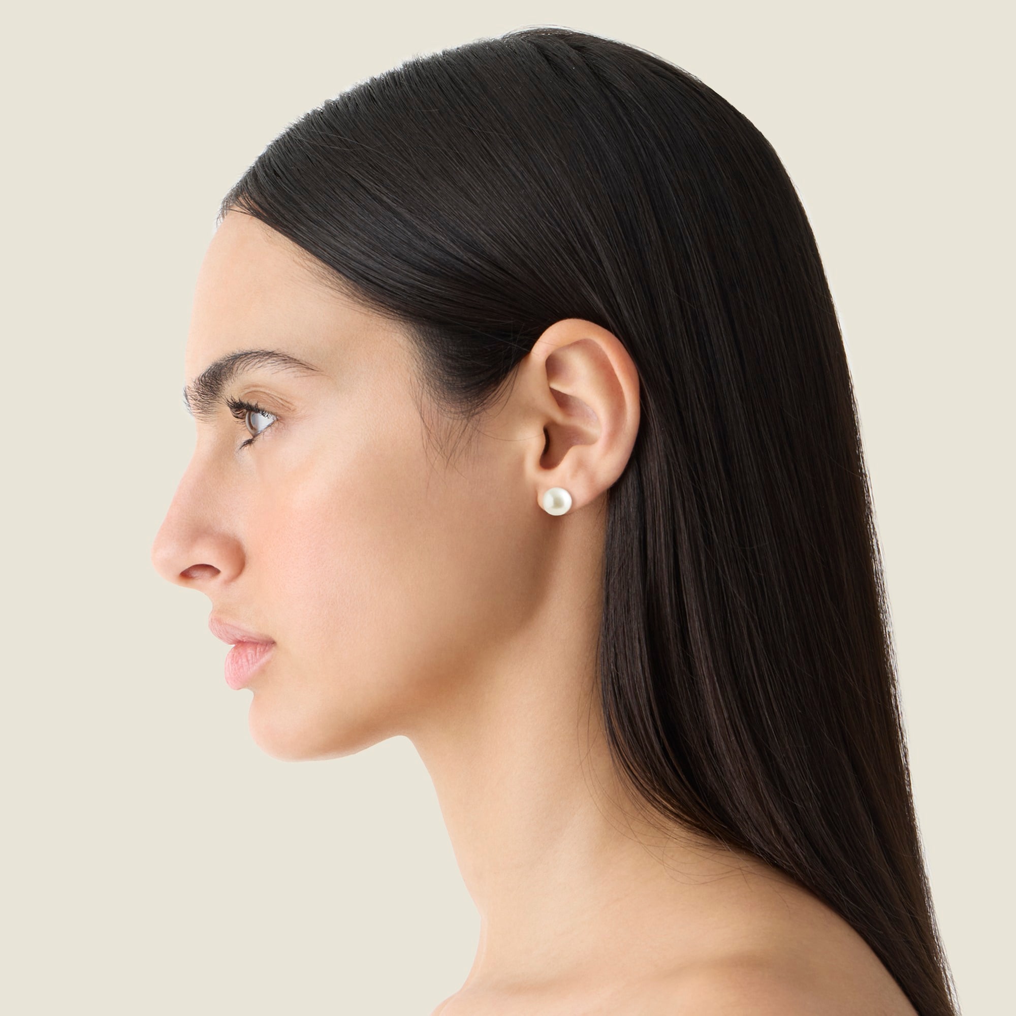 Freshwater pearl stud earrings