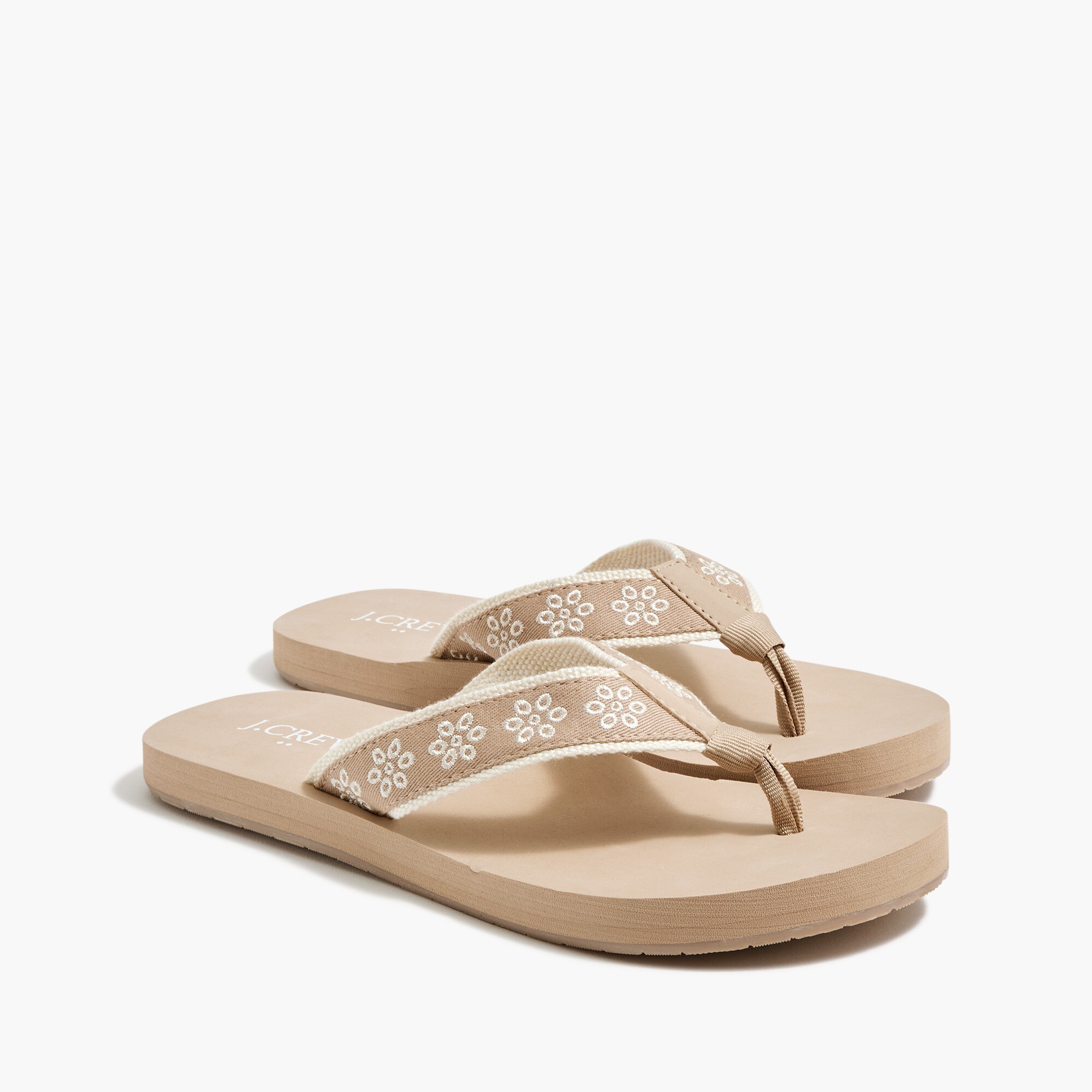 Floral flip-flops
