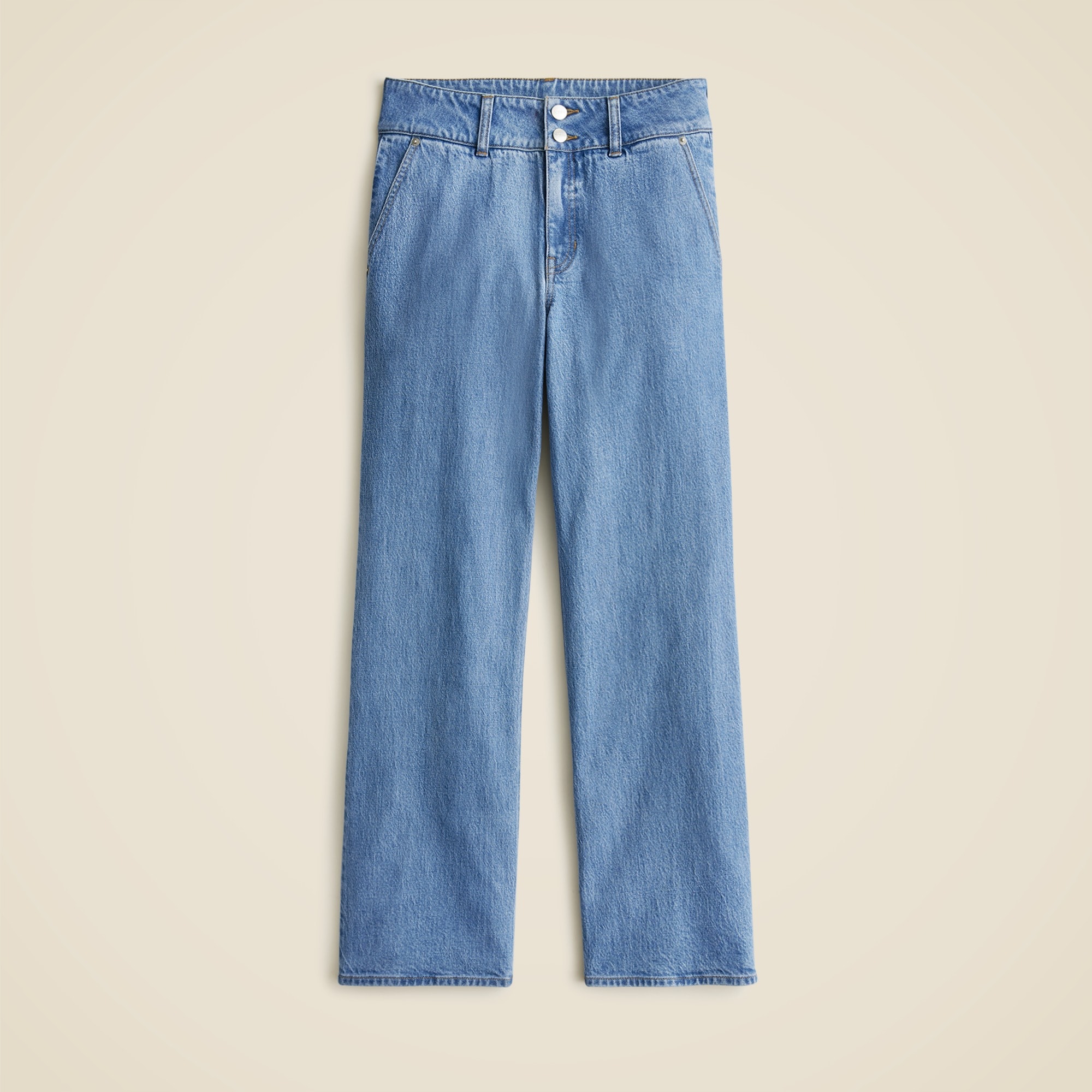 Slim-wide jean with stacked buttons