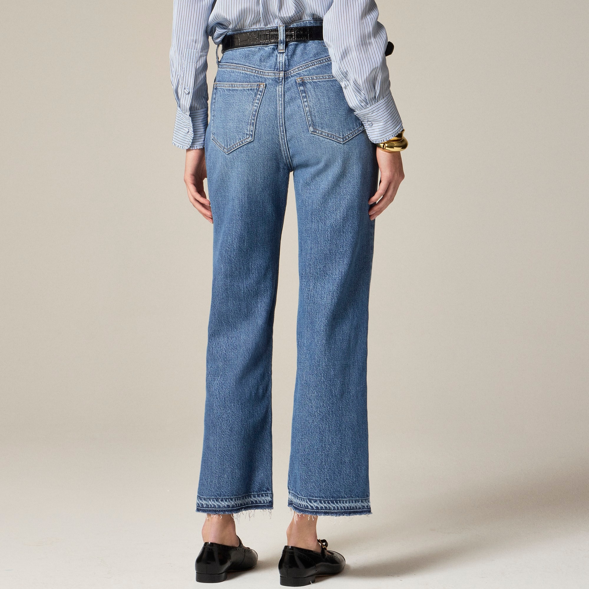 High-rise kickout jean