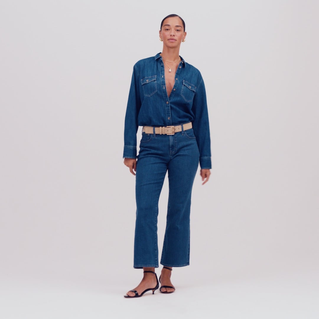 Mid-rise kickout jean