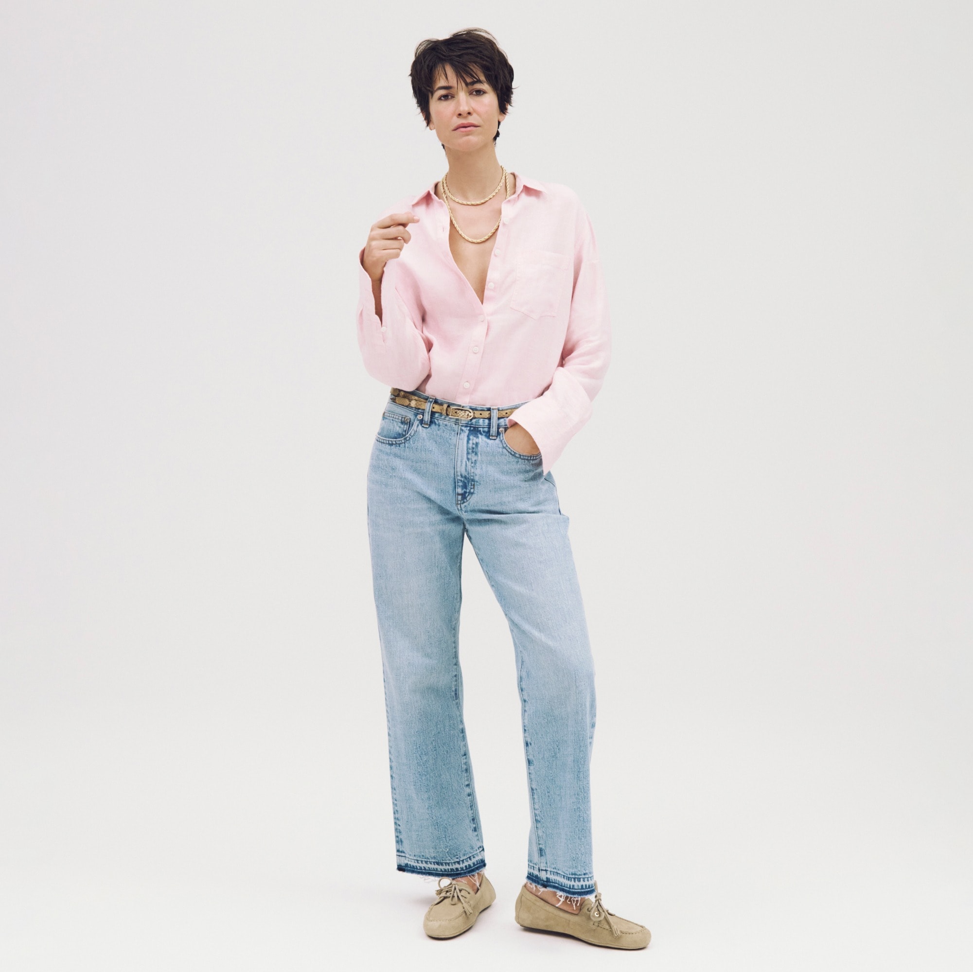 womens Mid-rise relaxed kickout jean