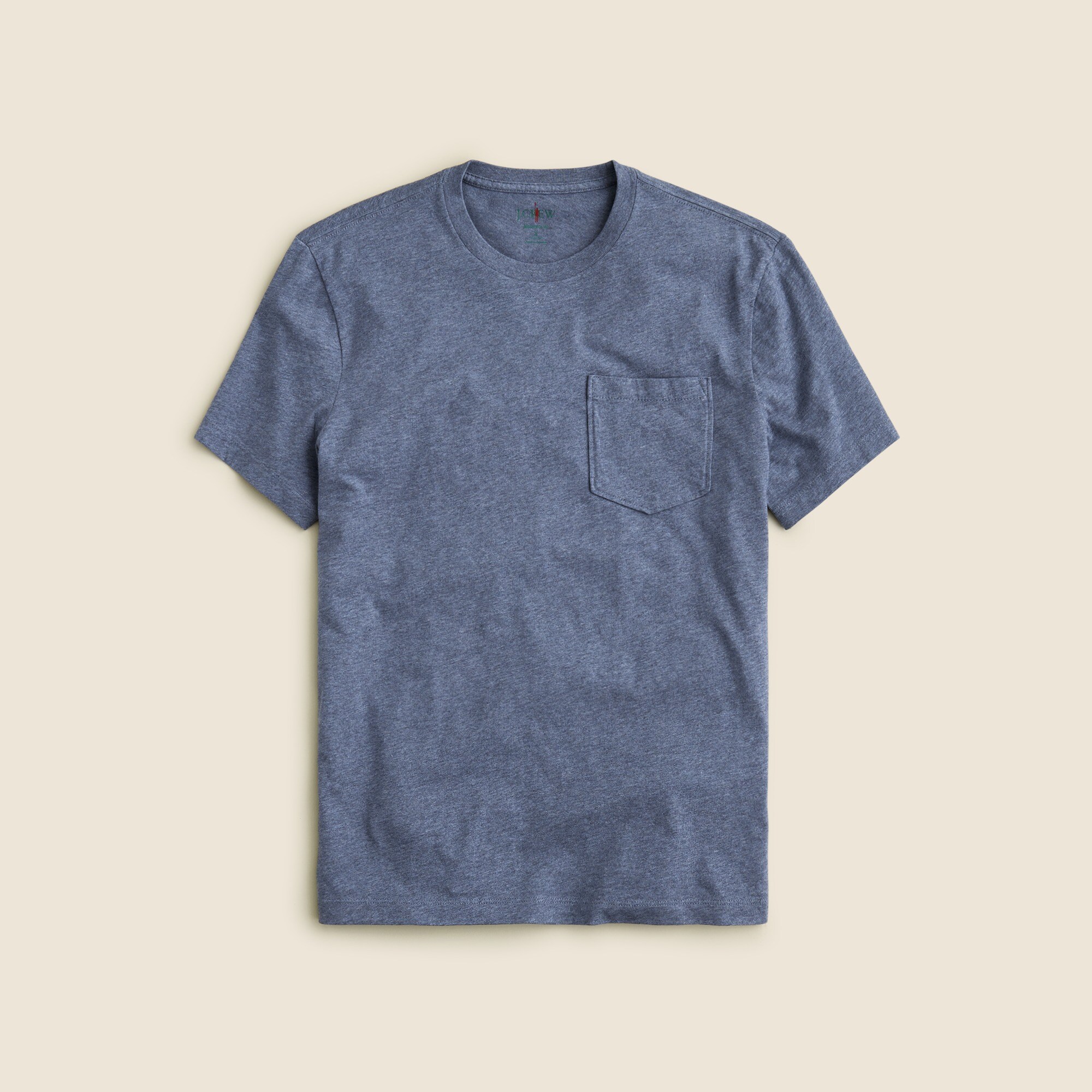  Broken-in pocket T-shirt