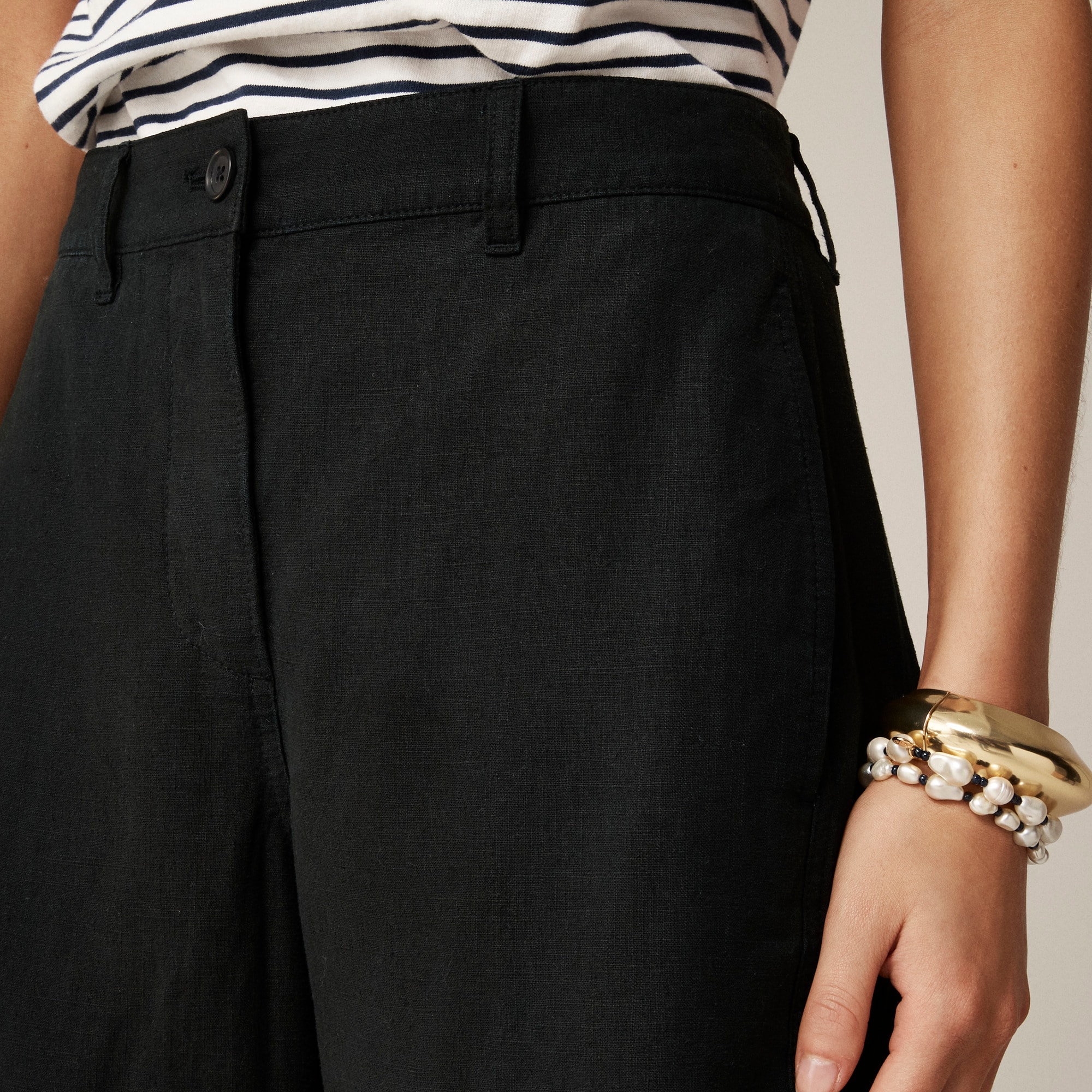 Relaxed barrel-leg pant in linen-TENCEL™ lyocell blend