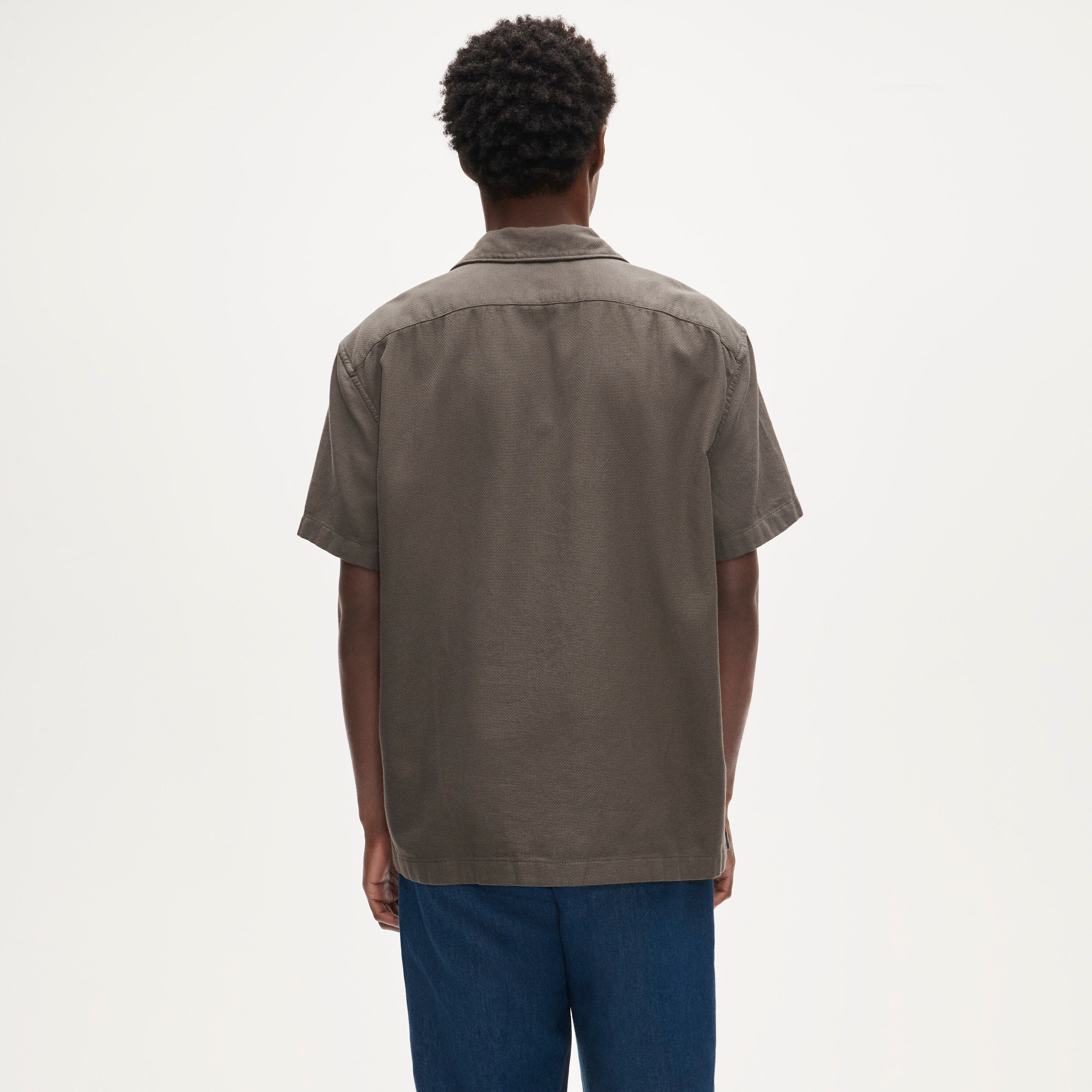 Short-sleeve textured cotton camp-collar shirt