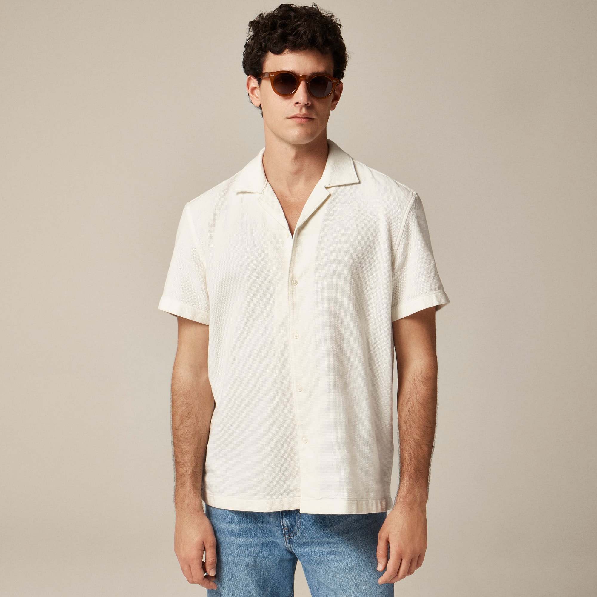  Short-sleeve textured cotton camp-collar shirt