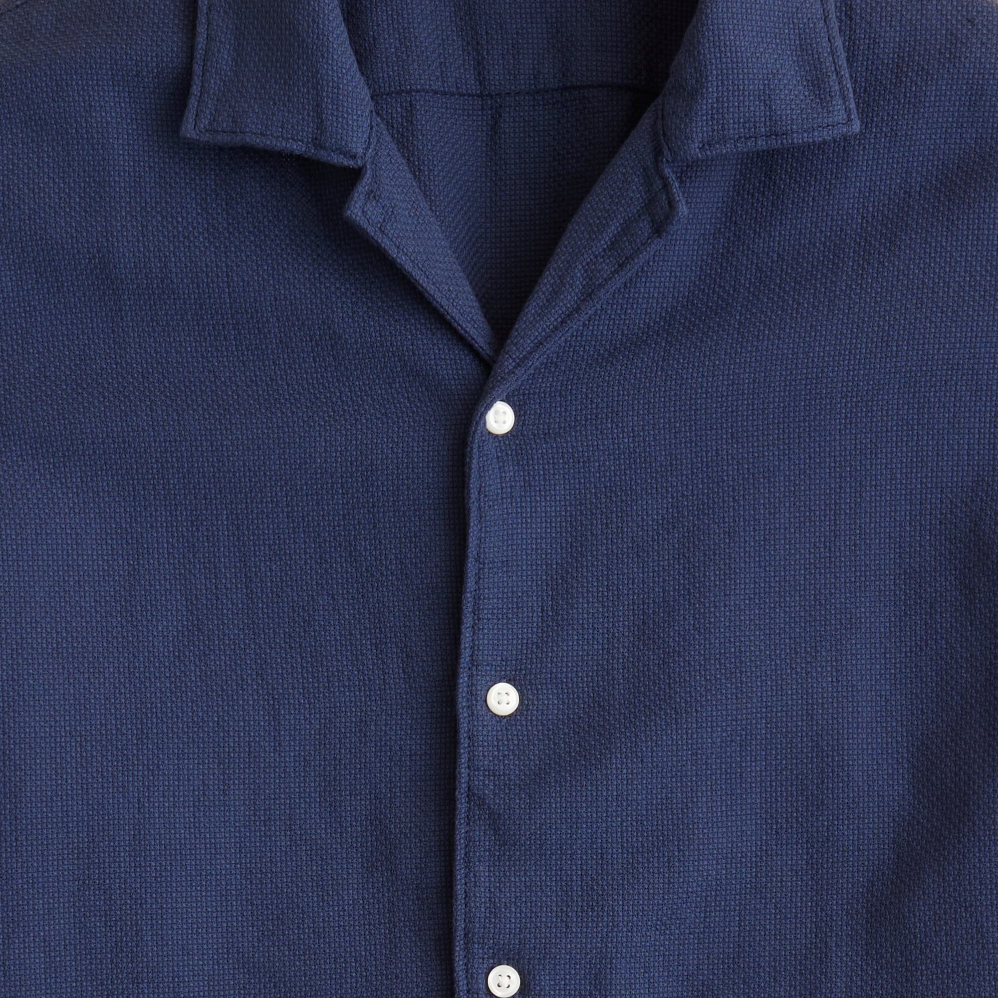 Short-sleeve textured cotton camp-collar shirt