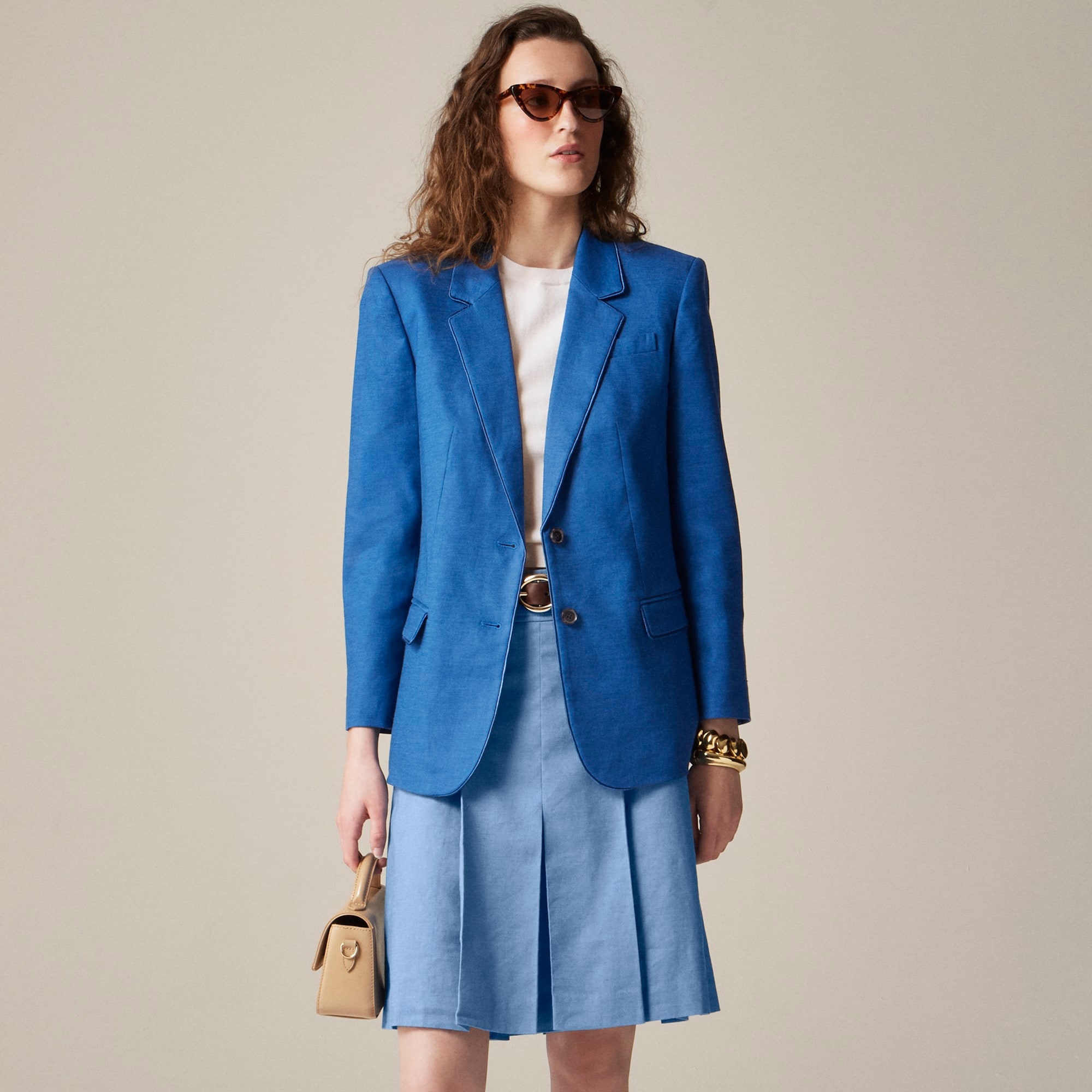 womens Classic two-button blazer in stretch linen blend