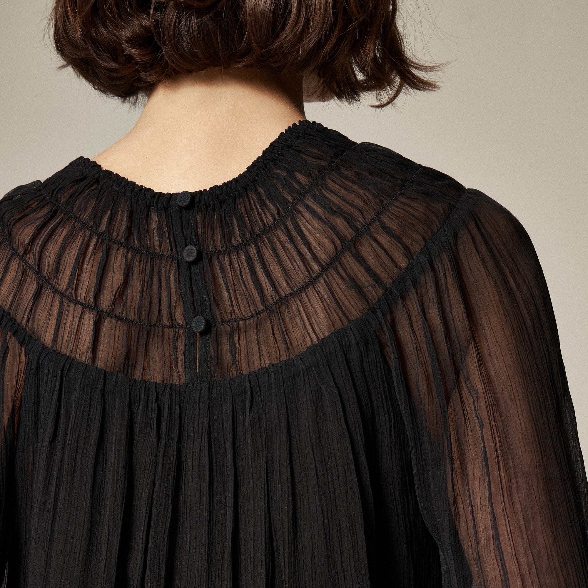 Drapey shirred top in crinkle cupro