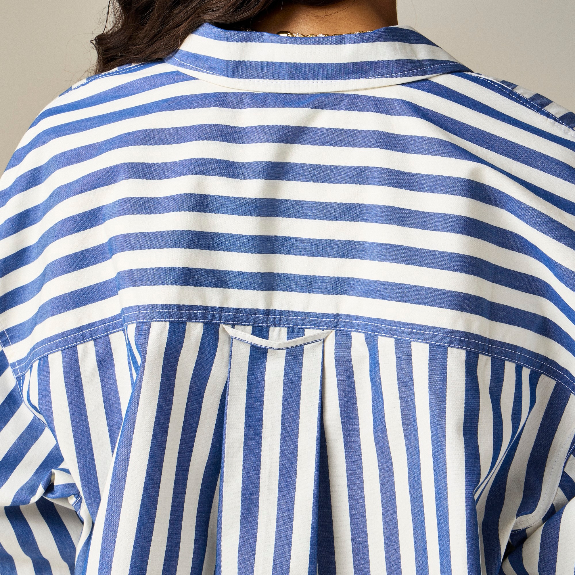 &Eacute;tienne cropped button-up shirt in striped cotton poplin - image 3