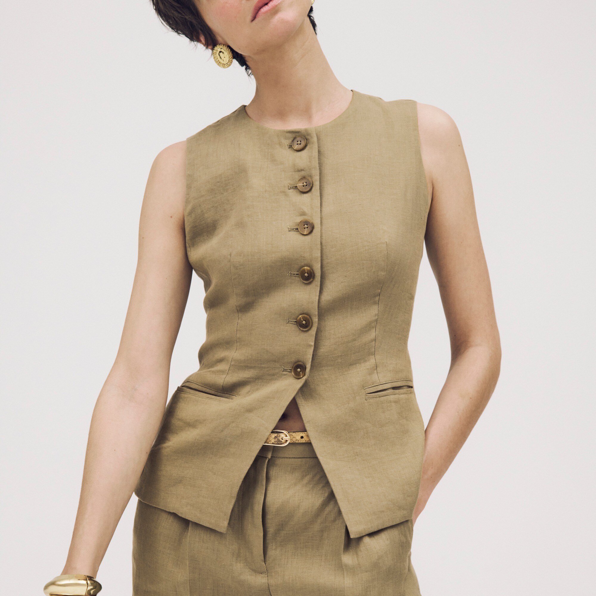 Cutaway vest top in linen