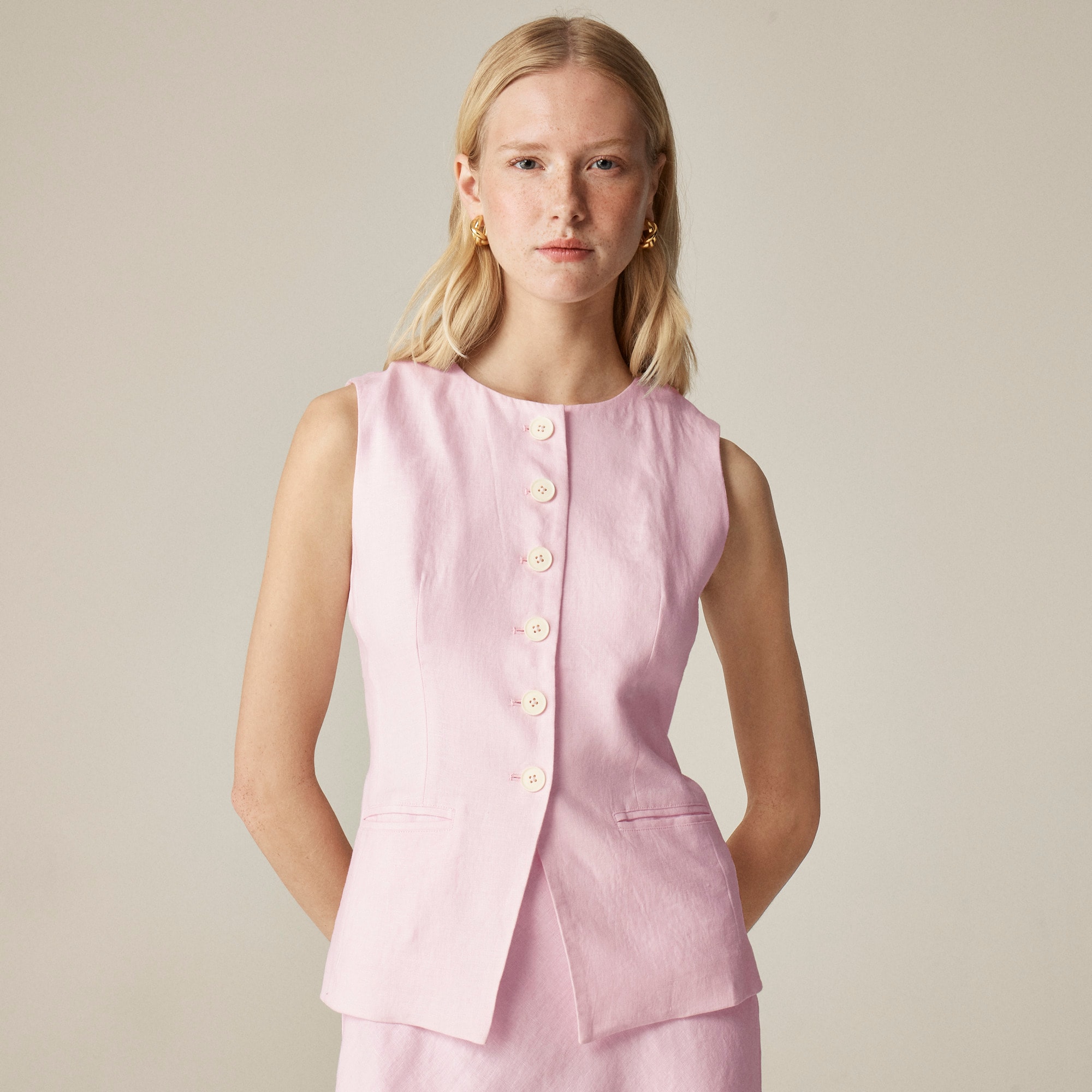  Cutaway vest top in linen