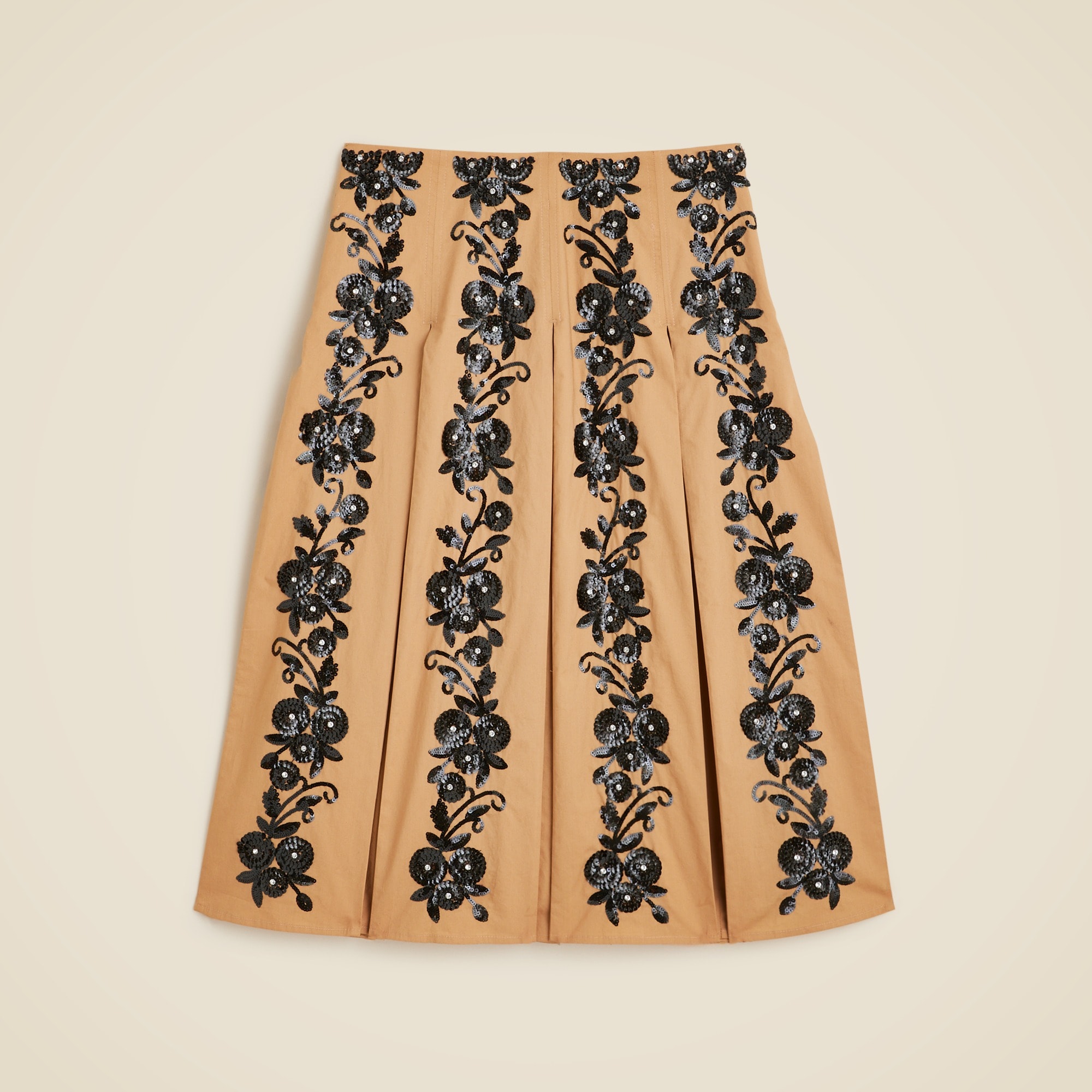 Collection pleated skirt with floral sequins