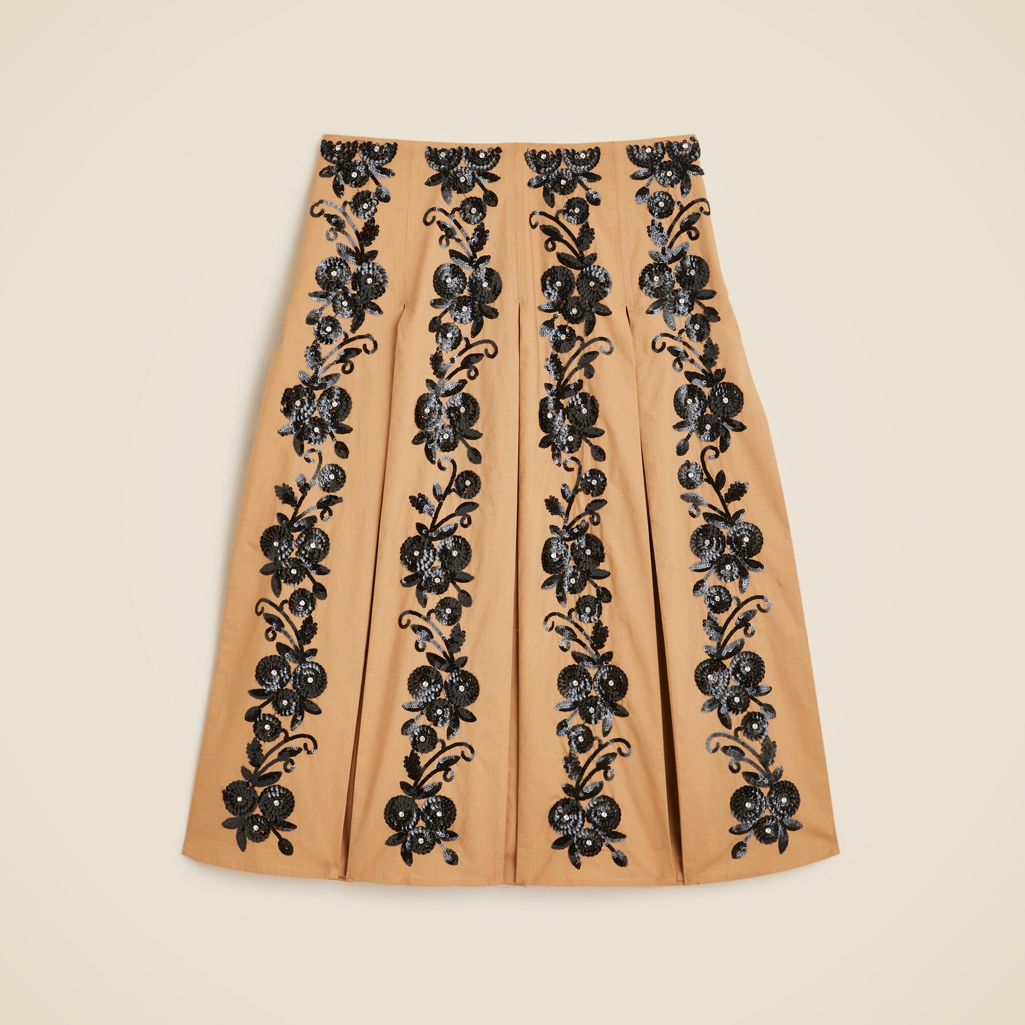 Collection pleated skirt with floral sequins