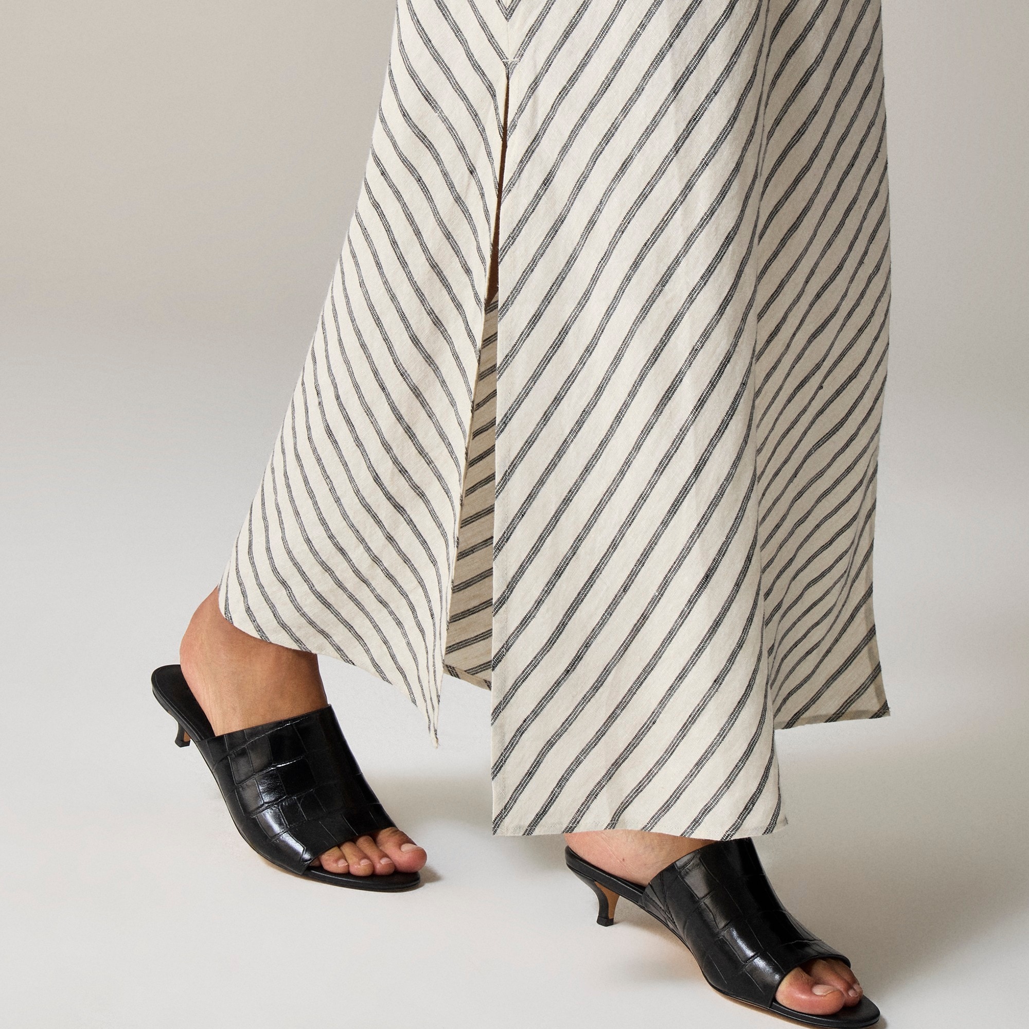 New Gwyneth slip skirt in striped linen