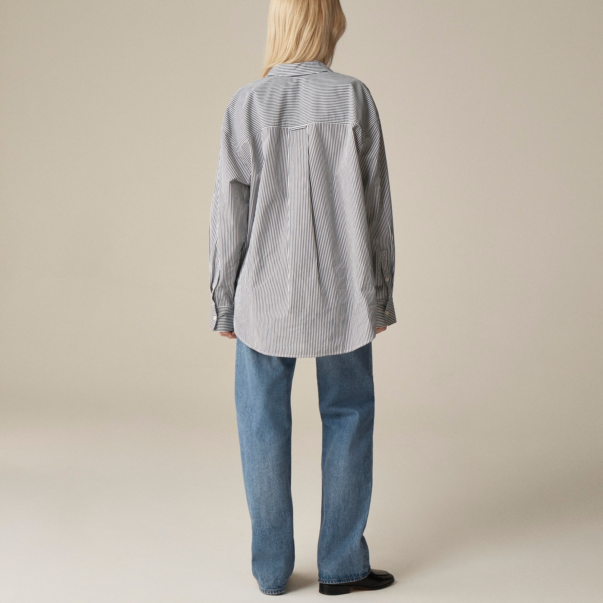 &Eacute;tienne oversized shirt in striped lightweight oxford - image 5