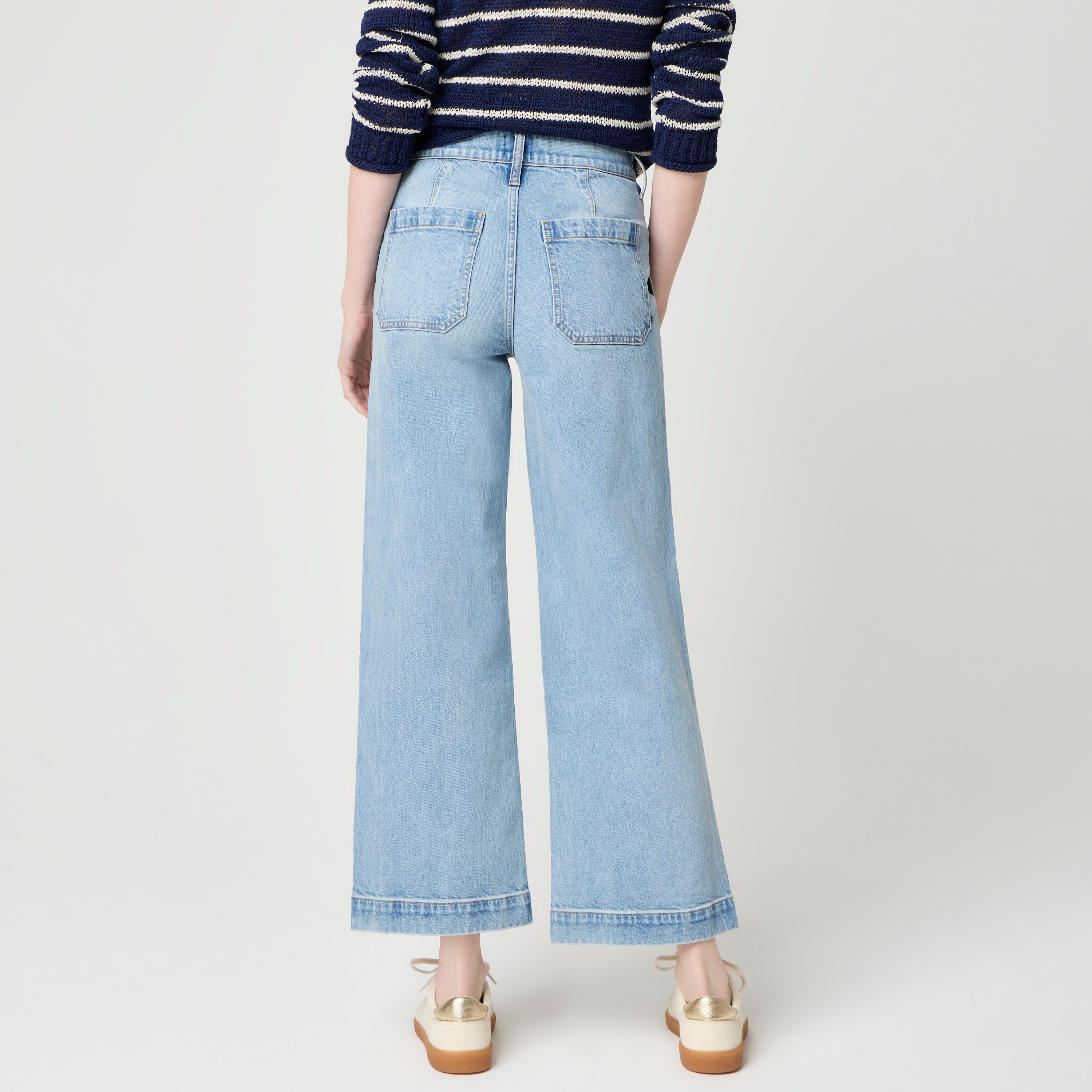 Wide-leg cropped utility jean in all-day stretch - image 3