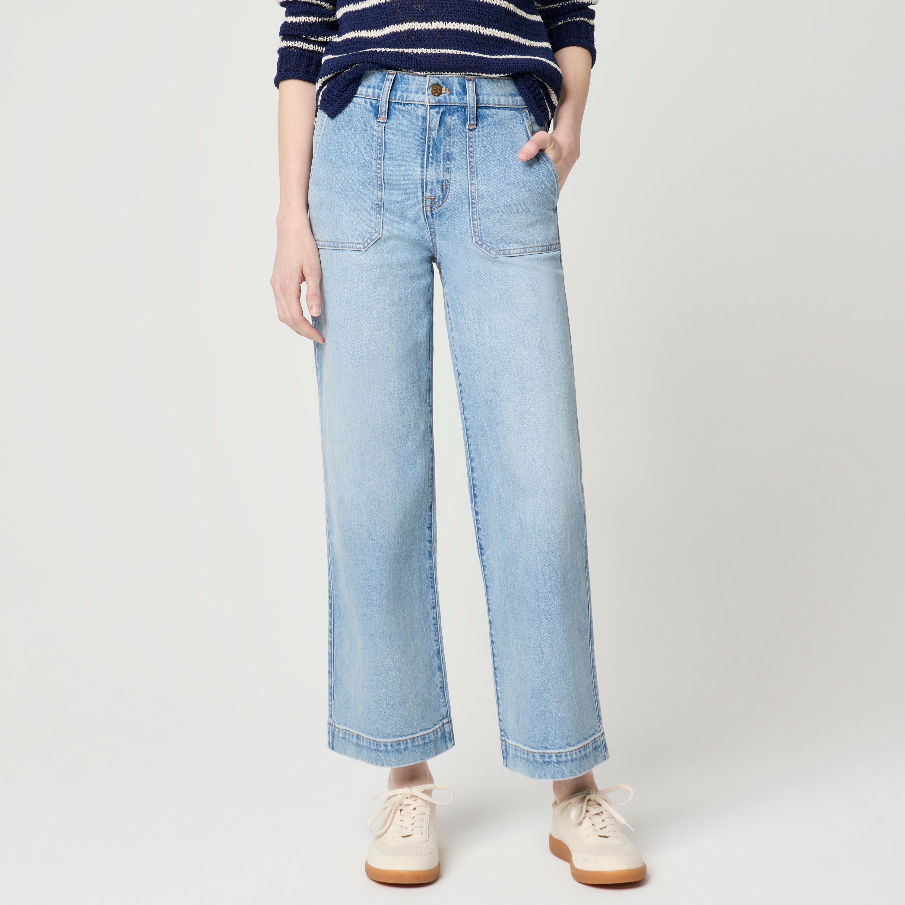 Wide-leg cropped utility jean in all-day stretch