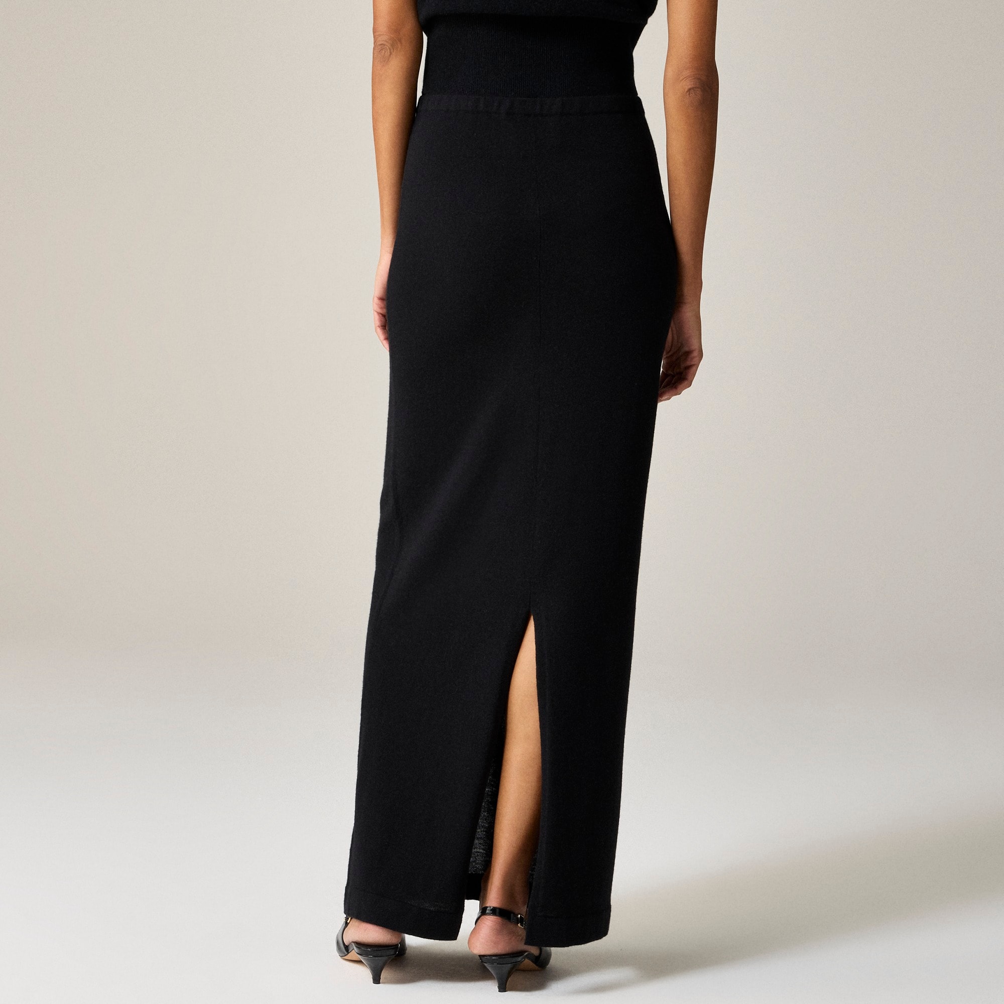 Featherweight cashmere column skirt