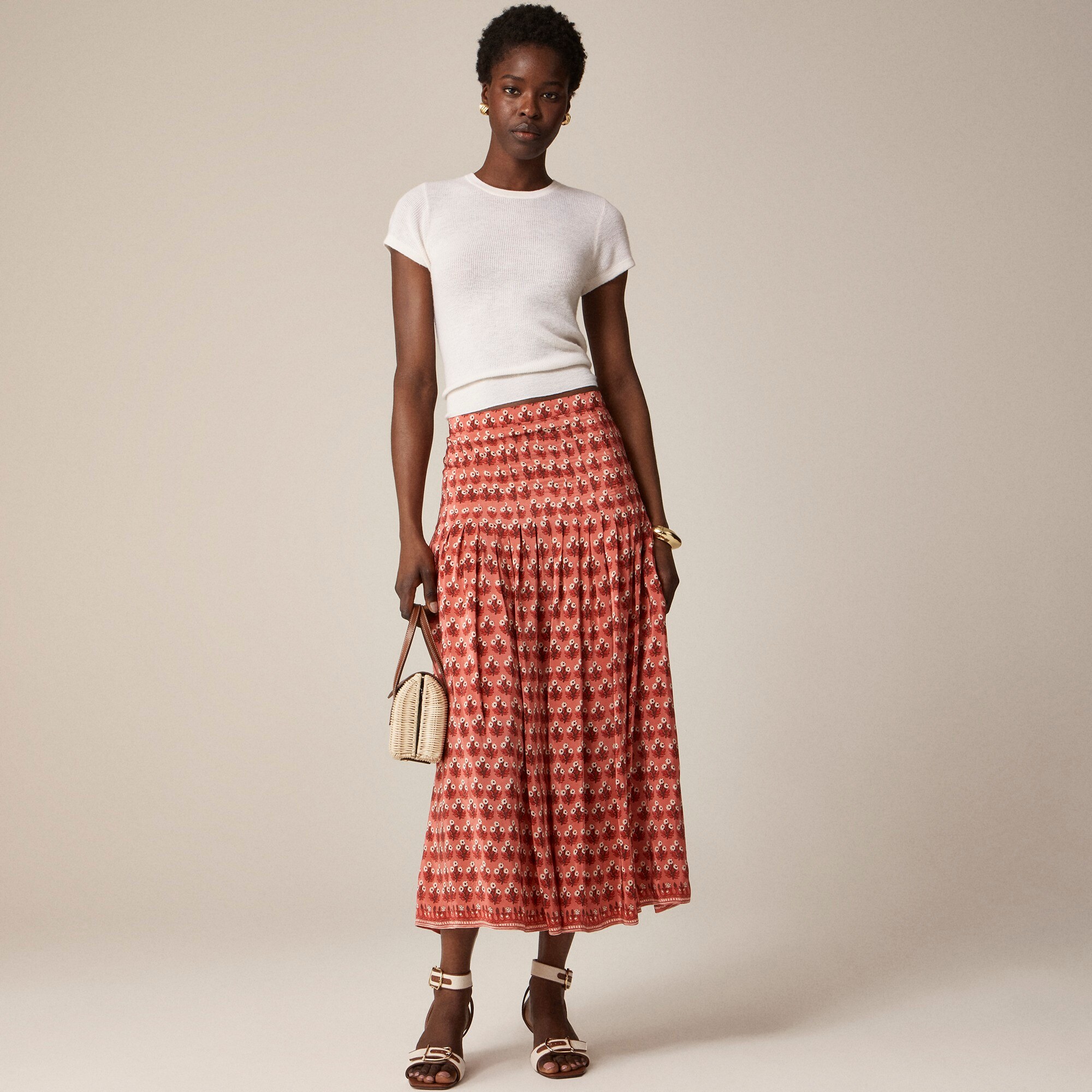  Pleated drop-waist midi skirt in block-print