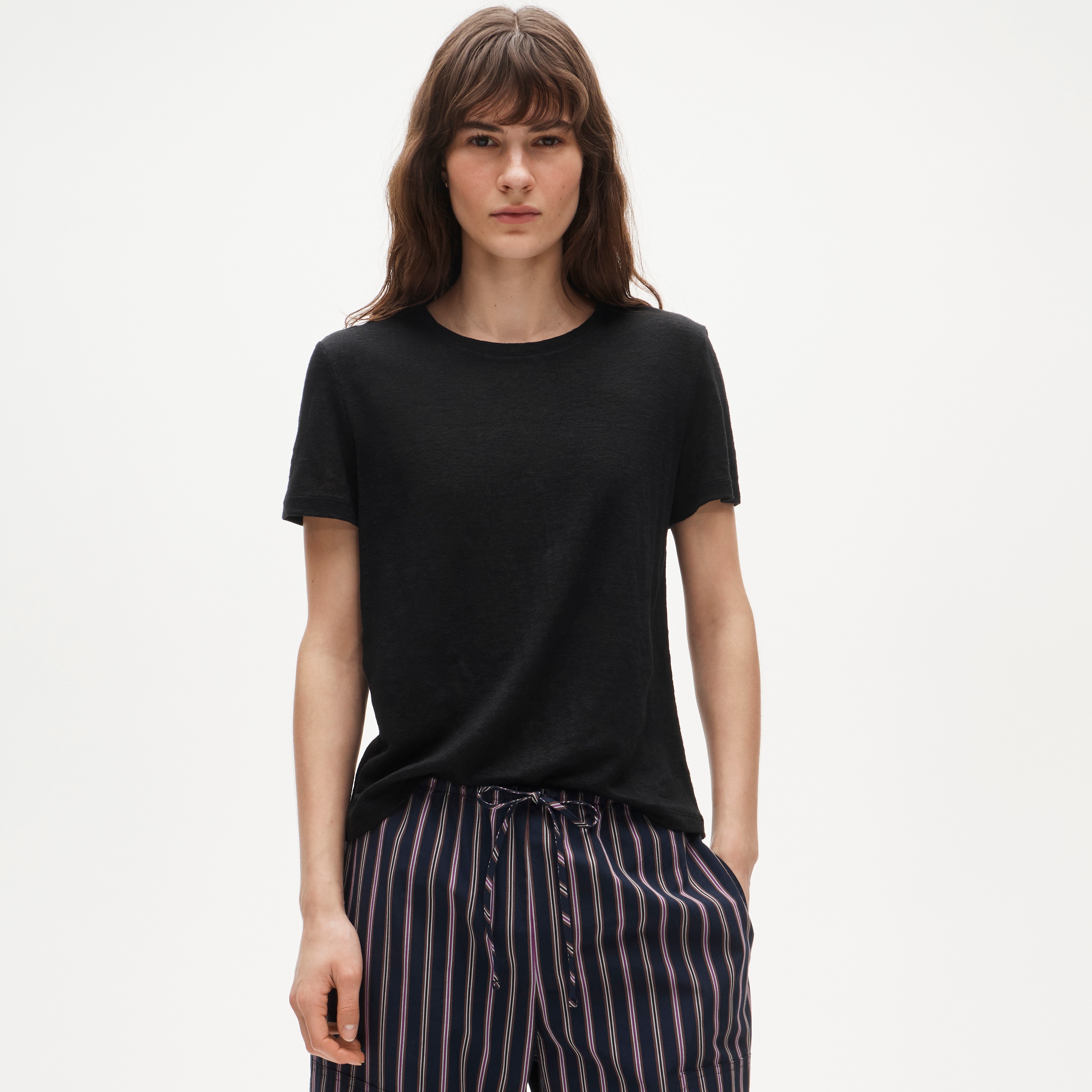 New relaxed linen T-shirt