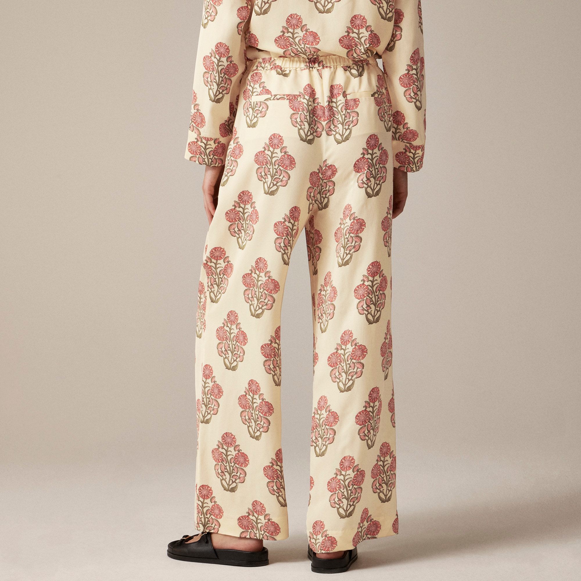 Cropped Stratus pant in block print