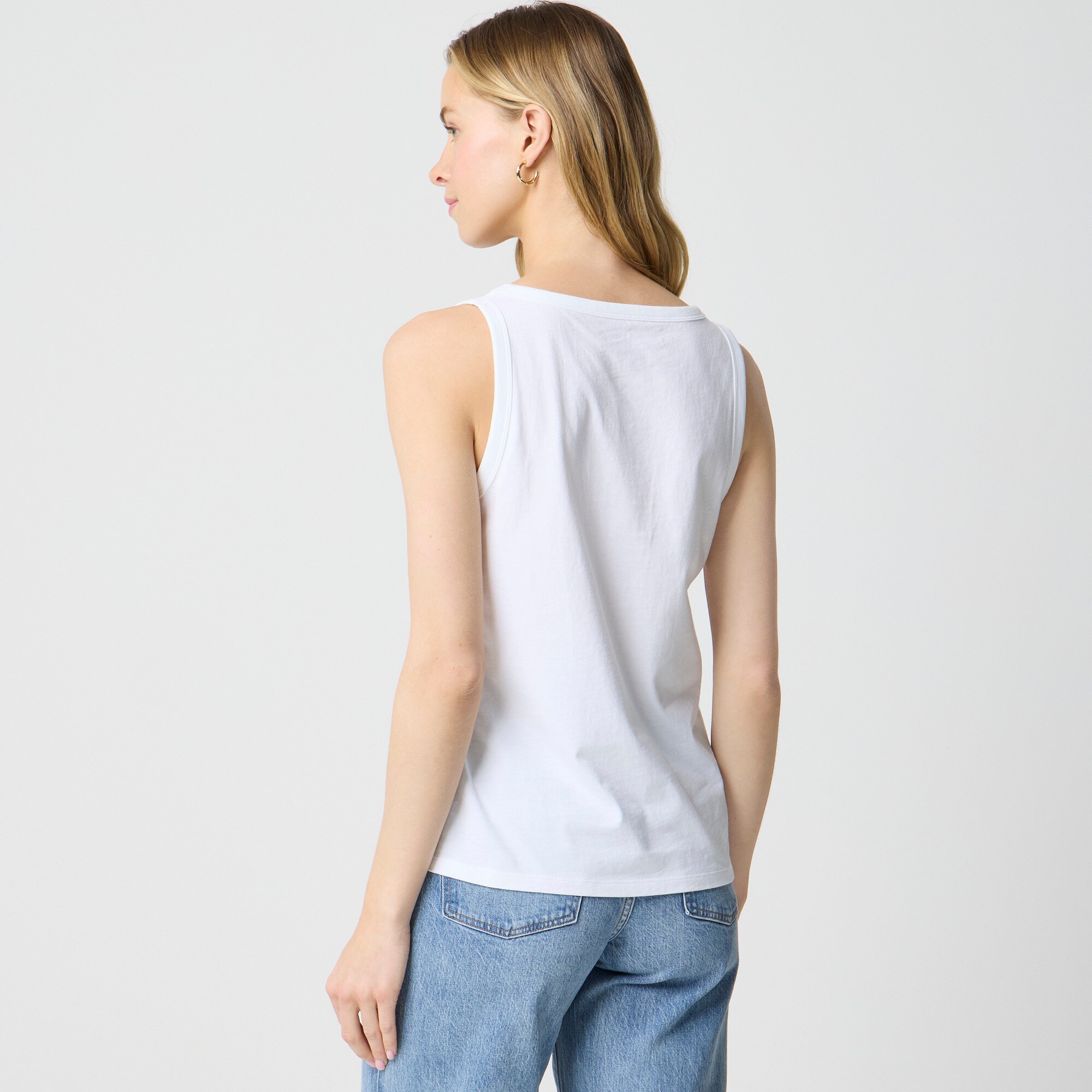 Scoopneck tank top
