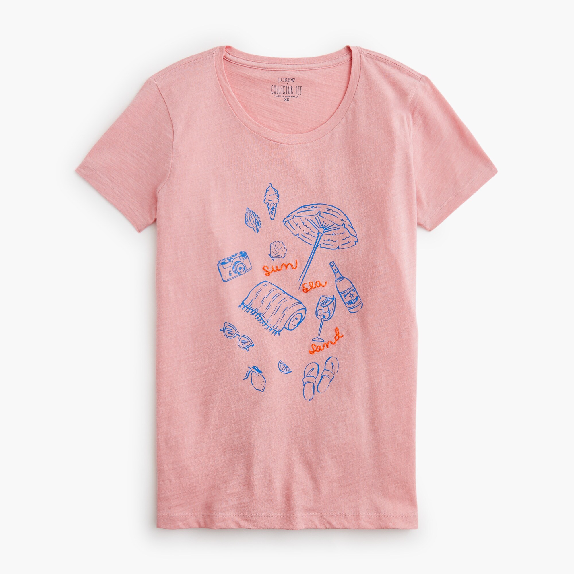 beach picnic graphic tee for women