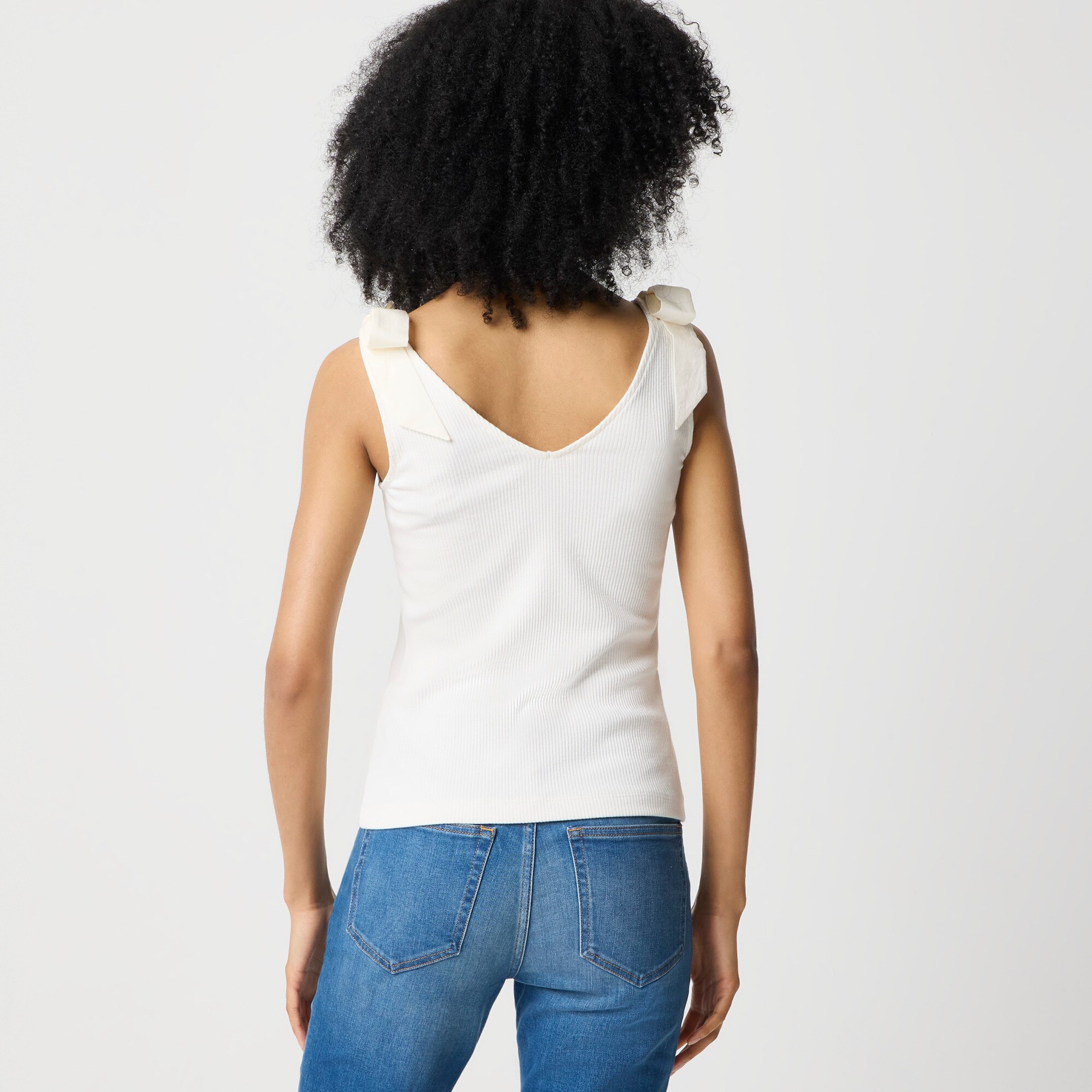 Bow-shoulder tank top