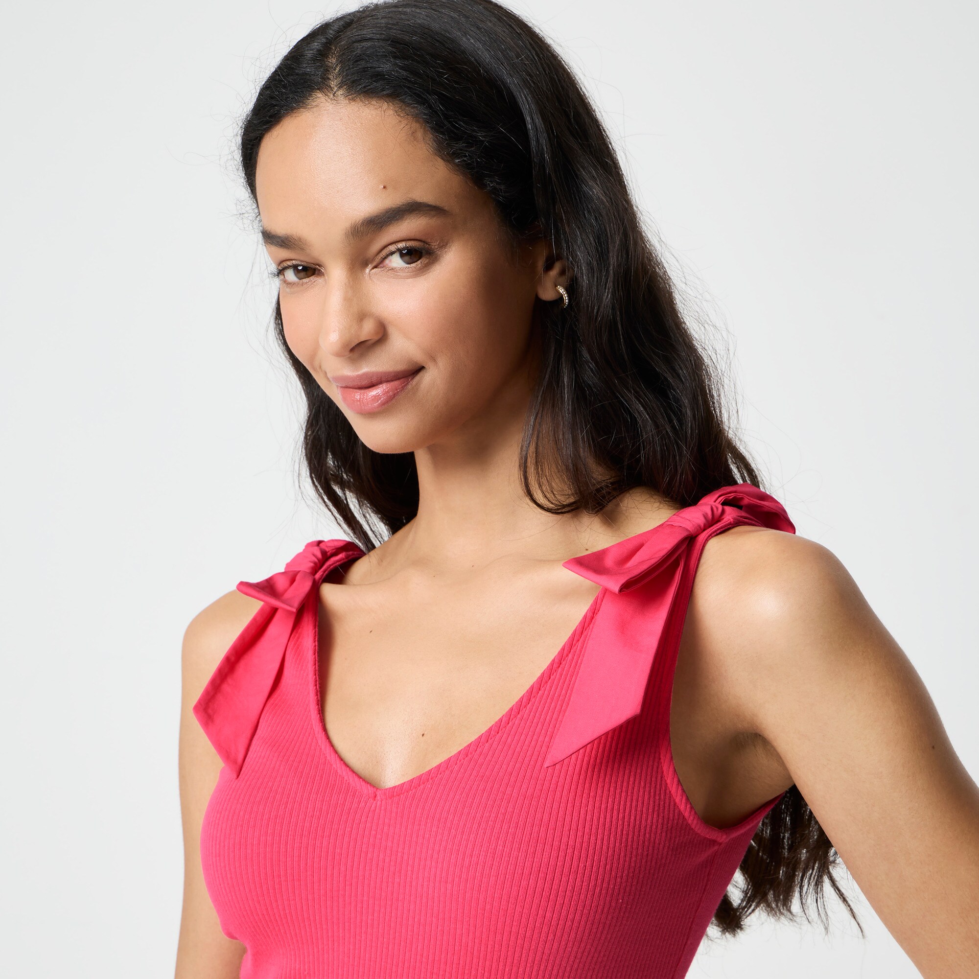 Bow-shoulder tank top
