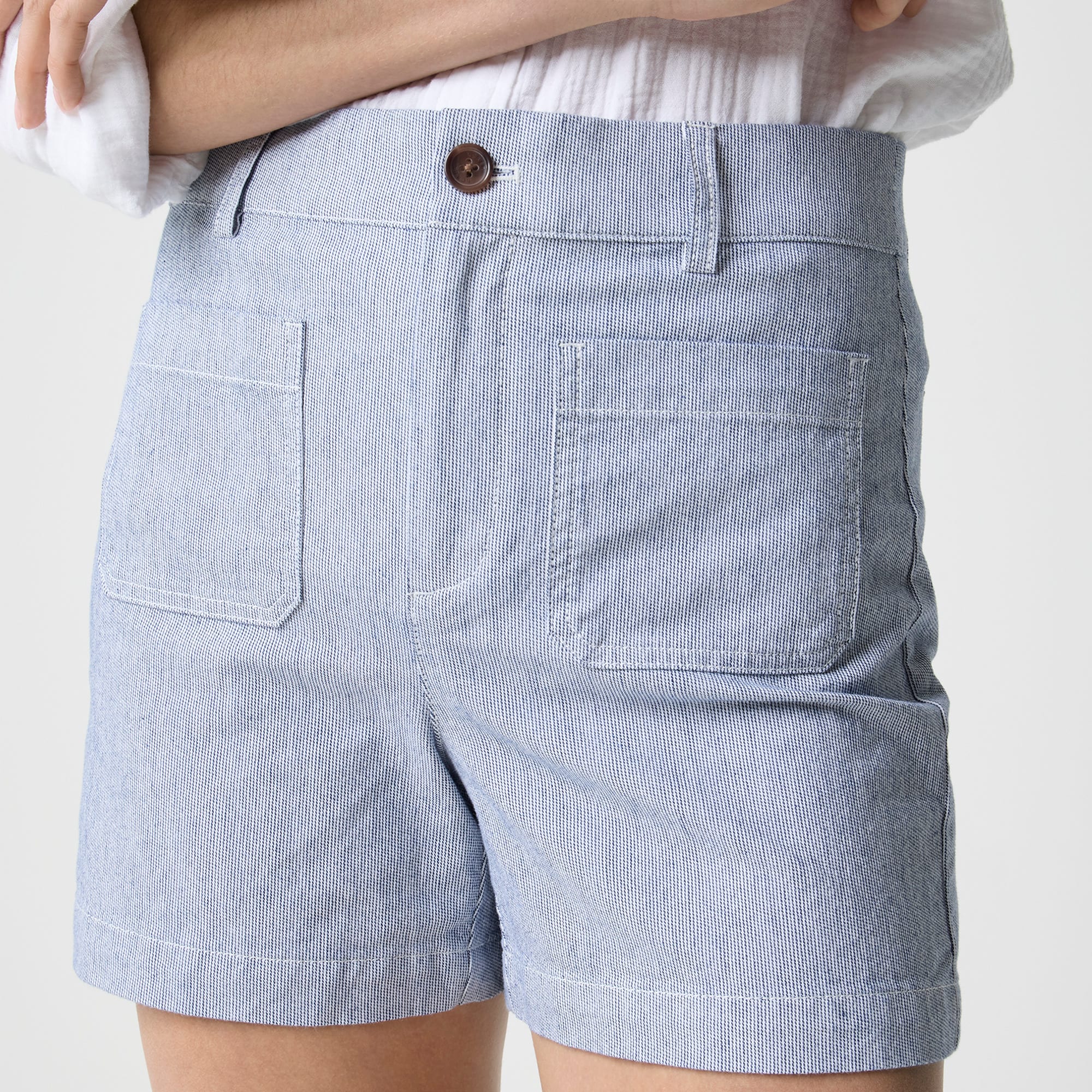 Lizzie patch-pocket short
